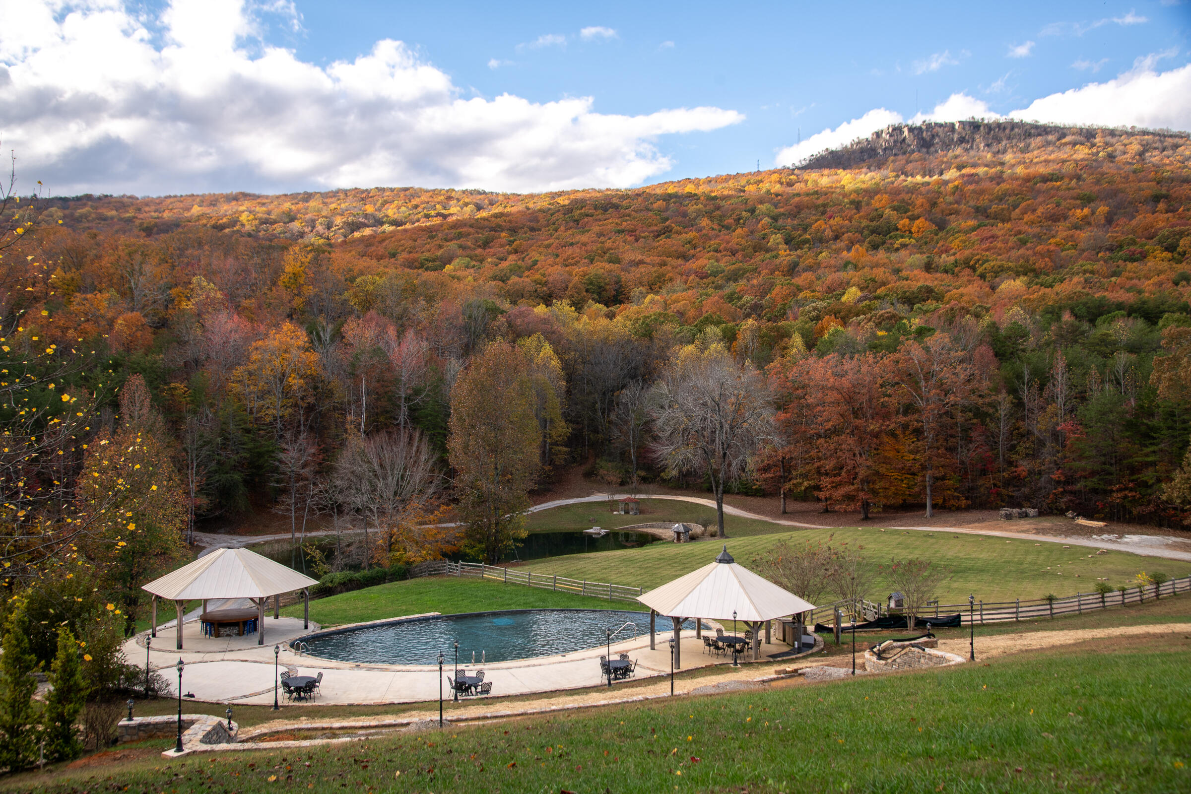 45 Valley Rim Drive, 45