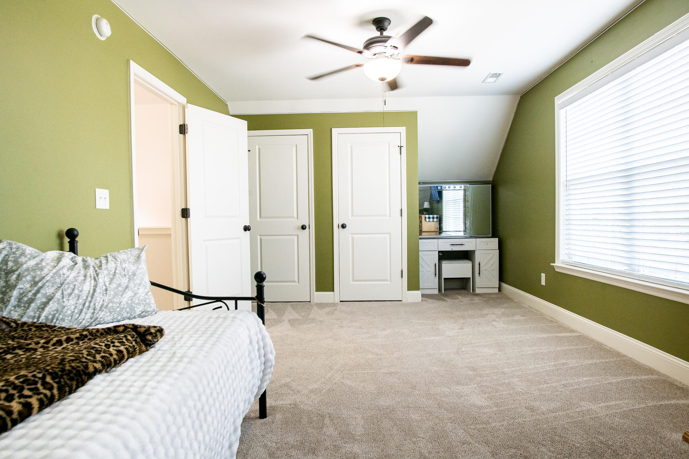 2614 Sweet Bay Circle NW