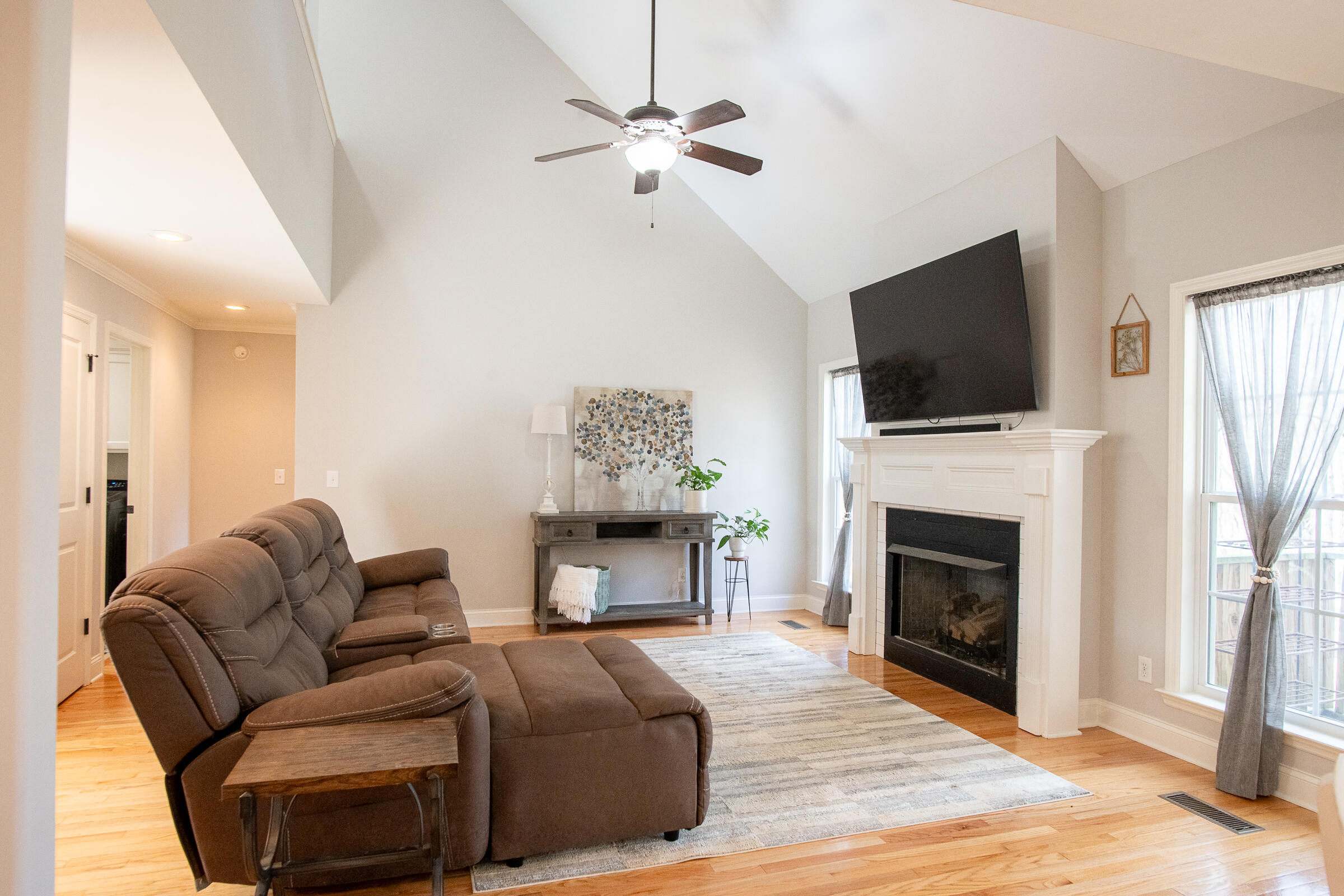 2614 Sweet Bay Circle NW