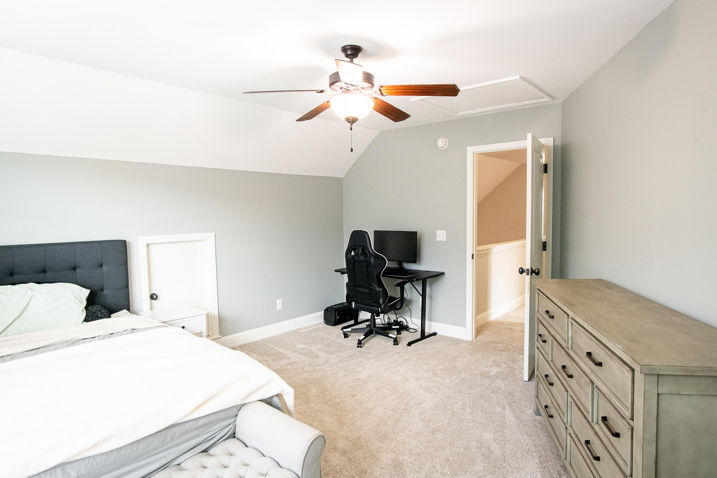 2614 Sweet Bay Circle NW