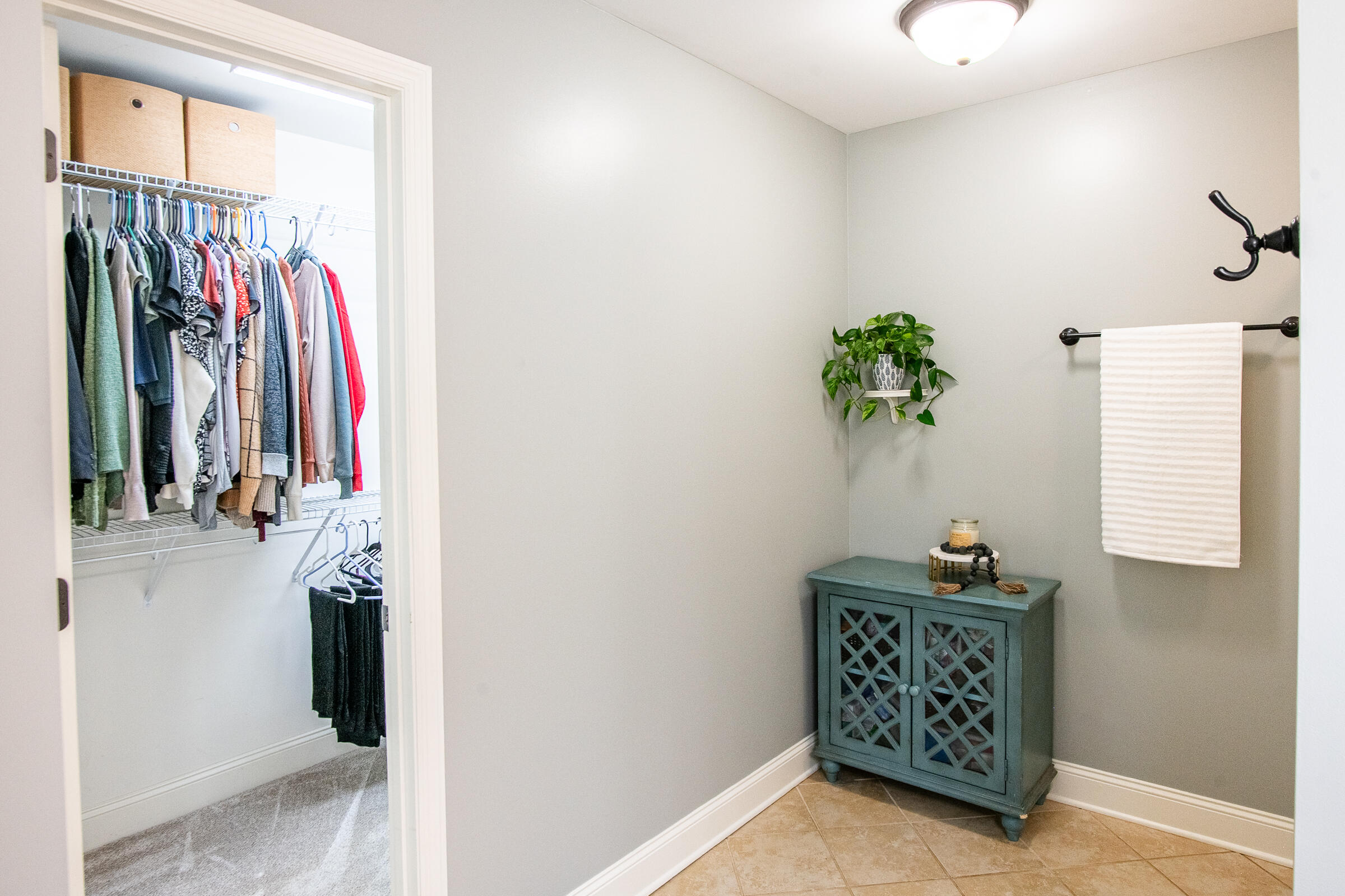 2614 Sweet Bay Circle NW