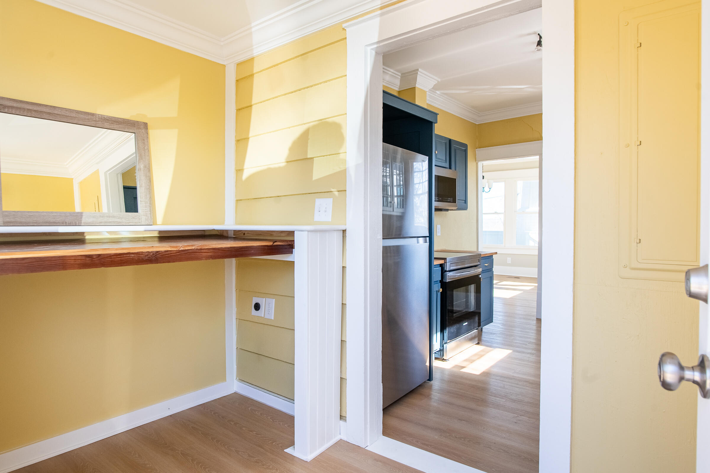 215 Hillcrest Avenue