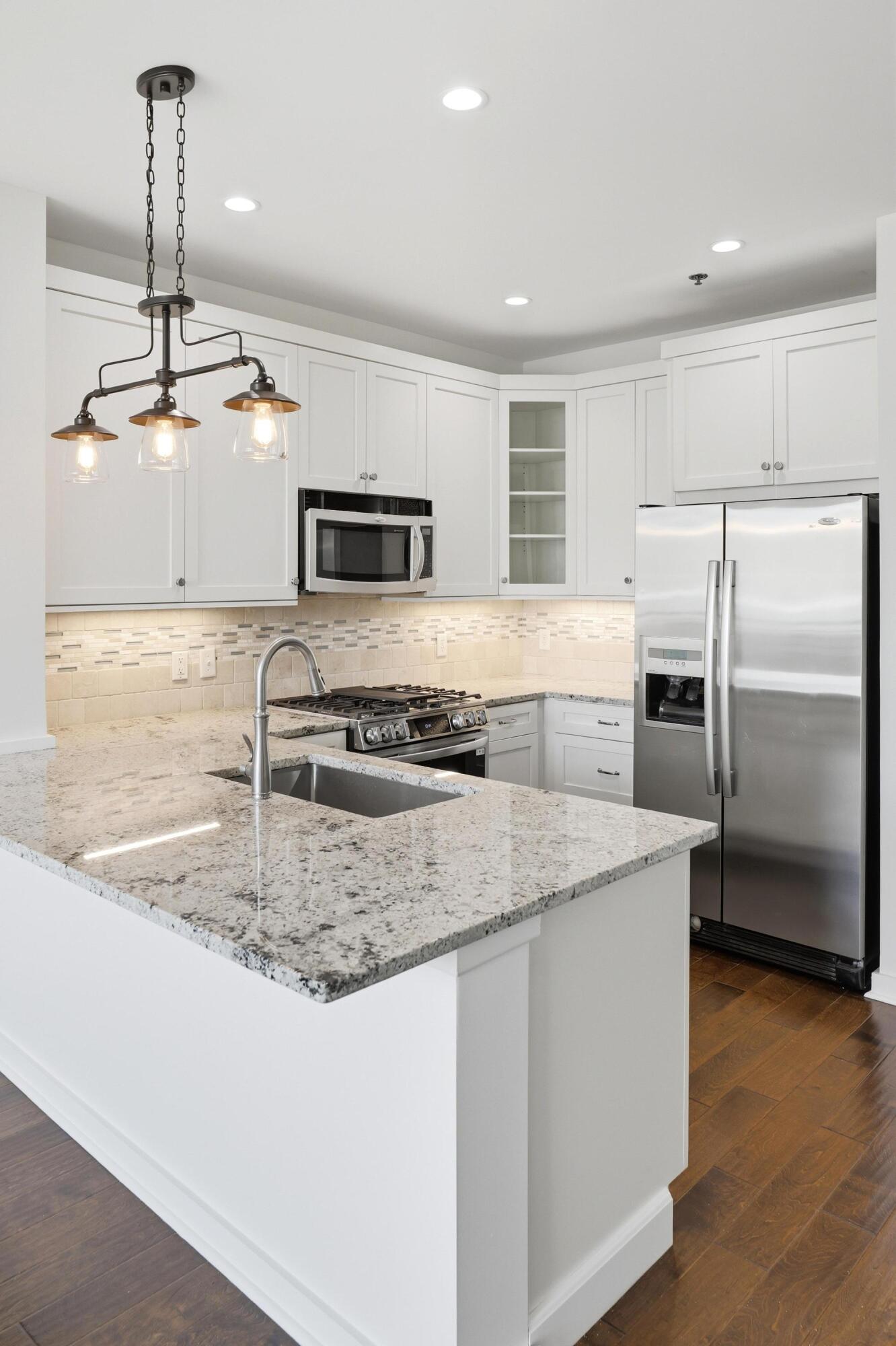 200 Manufacturers Road, Apt 619