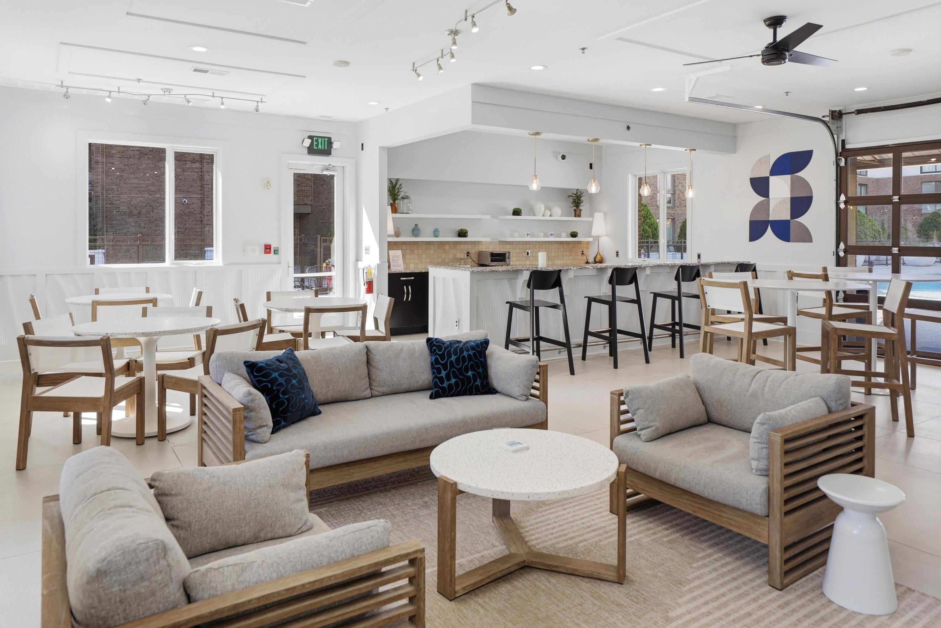 200 Manufacturers Road, Apt 619