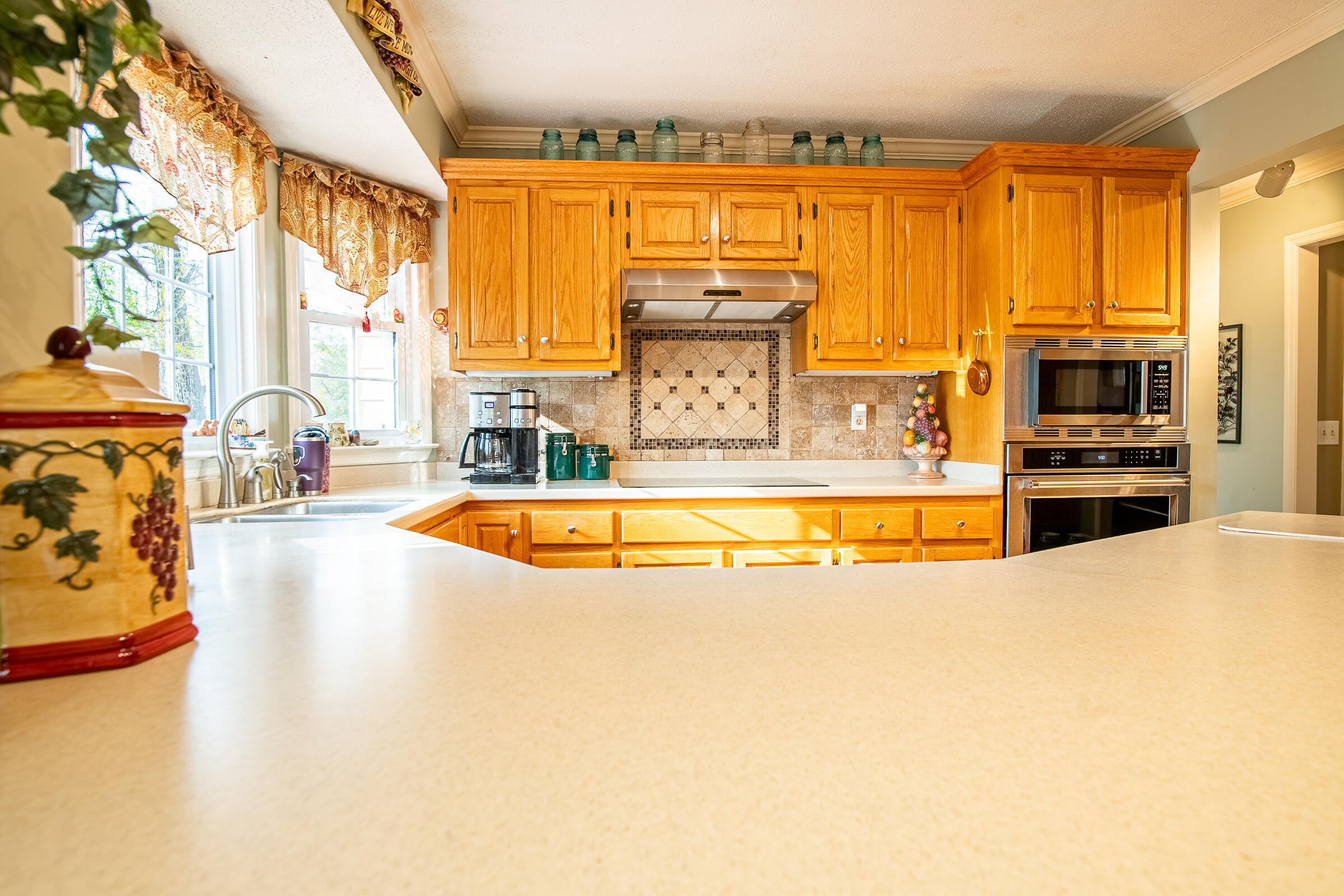 5702 Queen Mary Lane