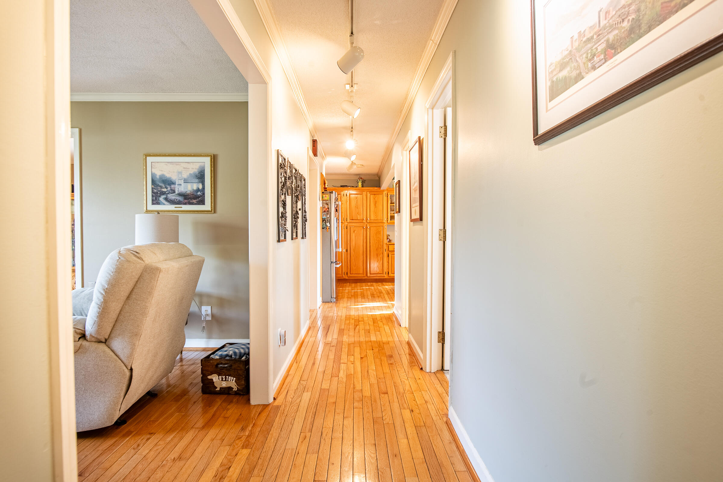 5702 Queen Mary Lane