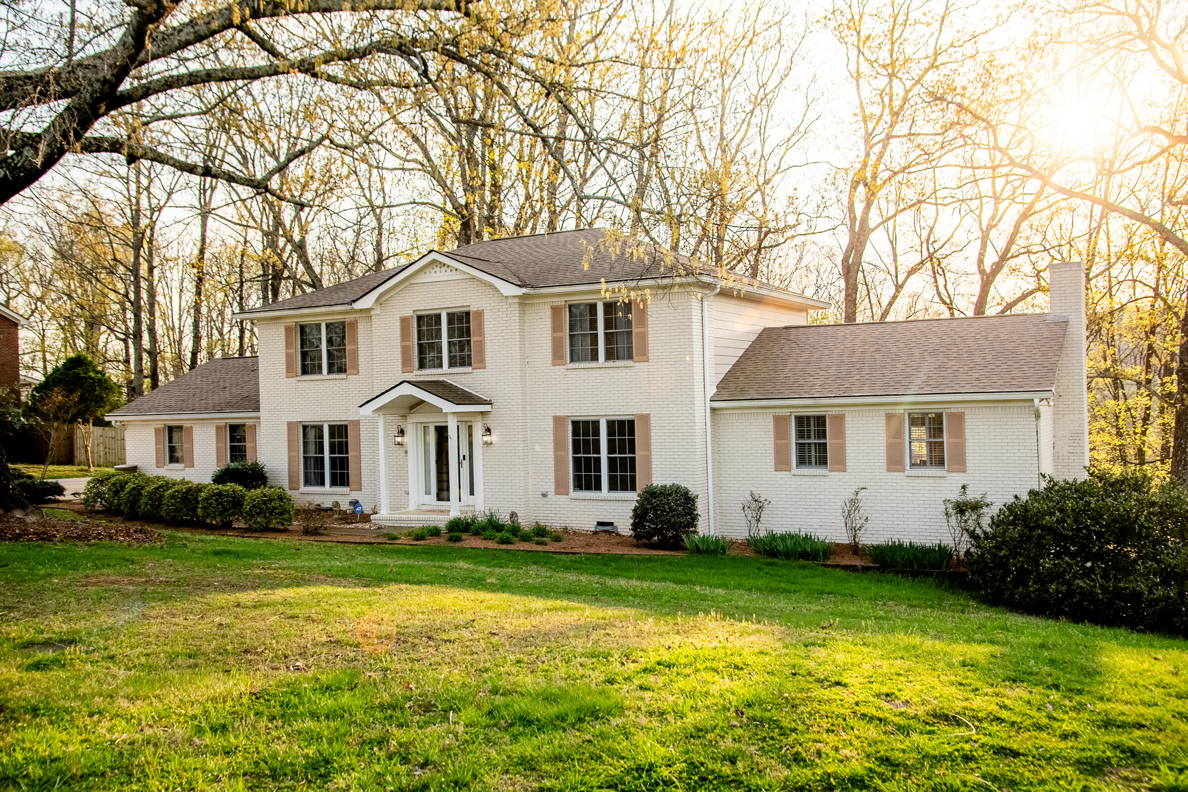 5702 Queen Mary Lane