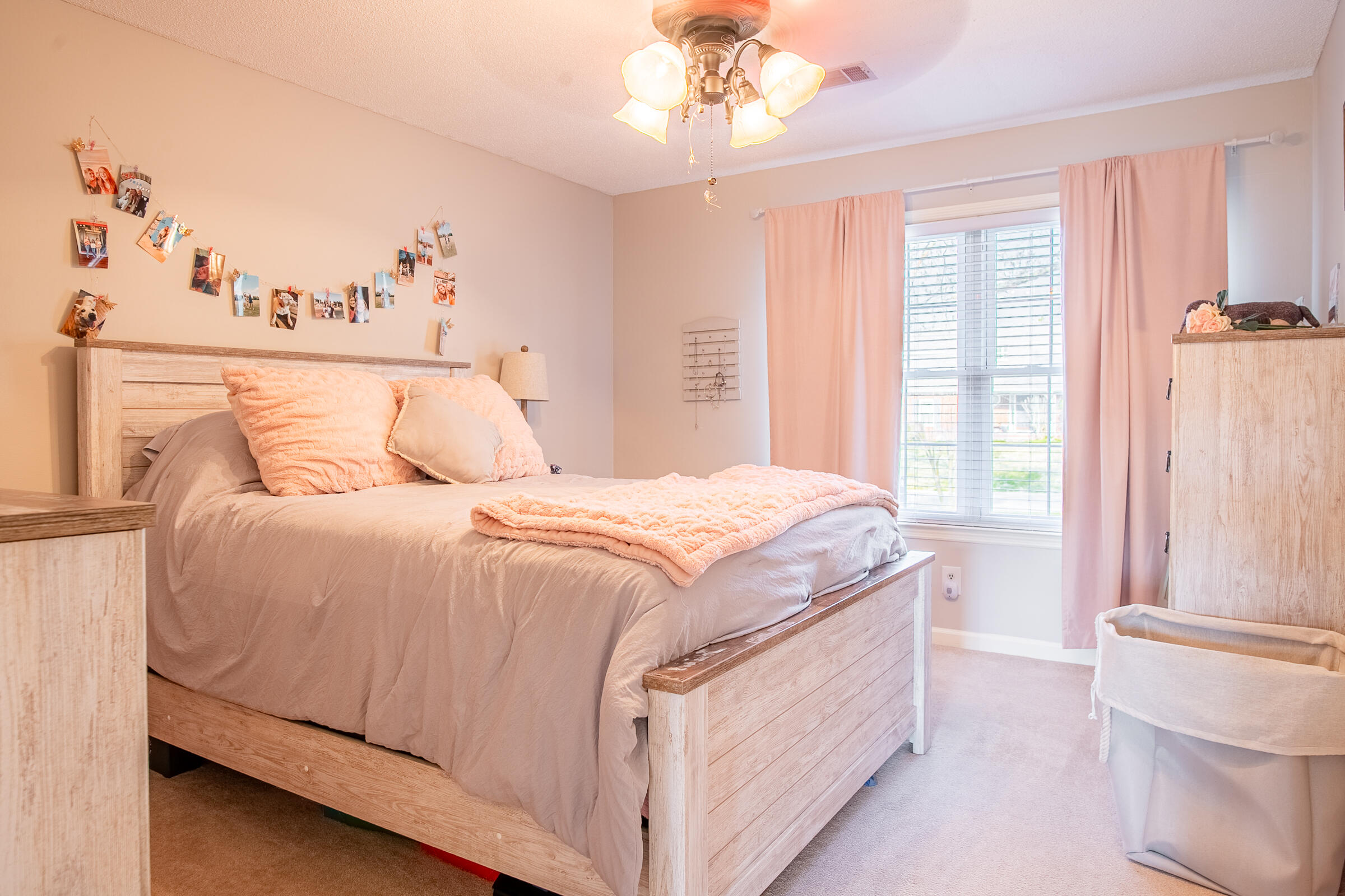 5702 Queen Mary Lane