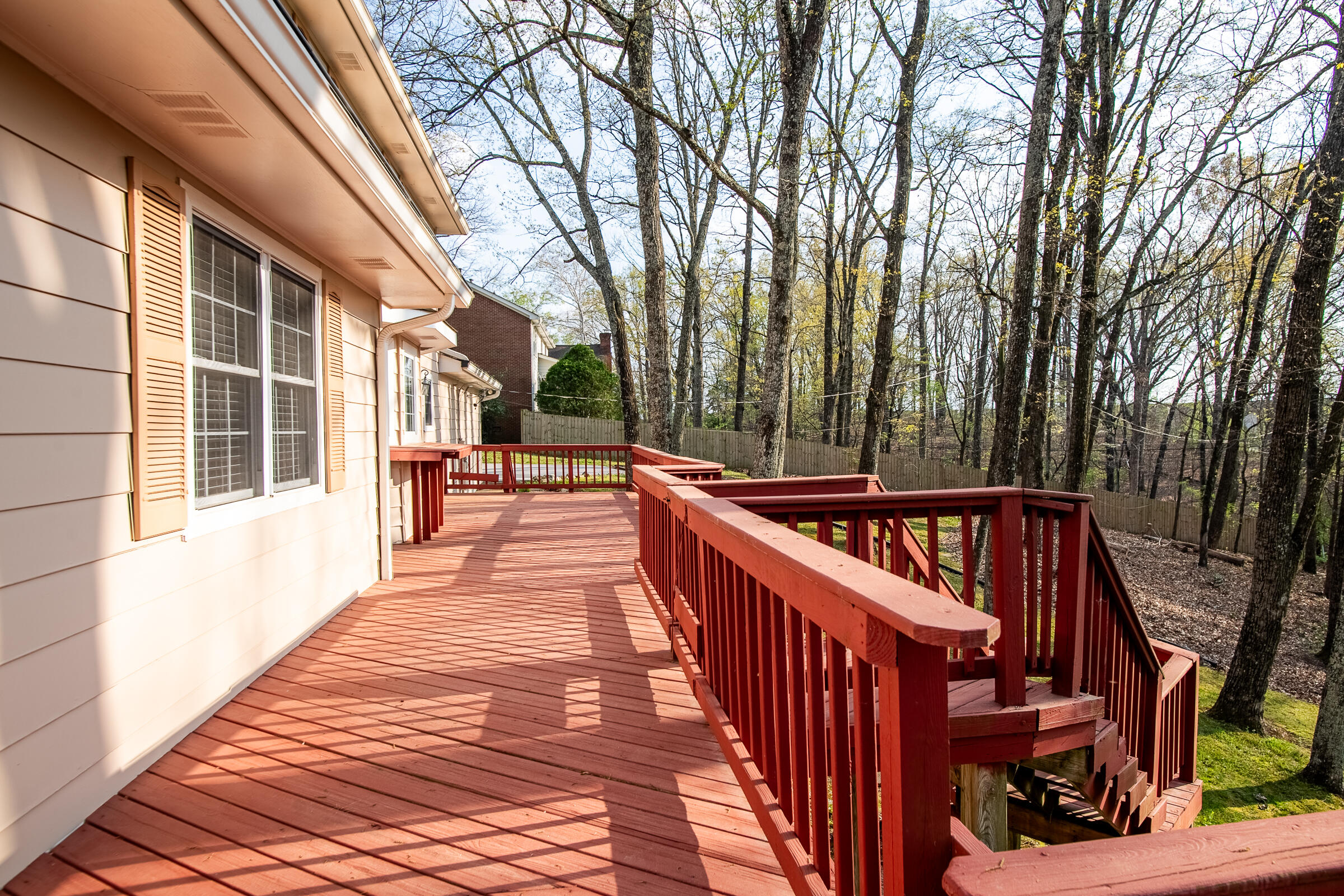 5702 Queen Mary Lane