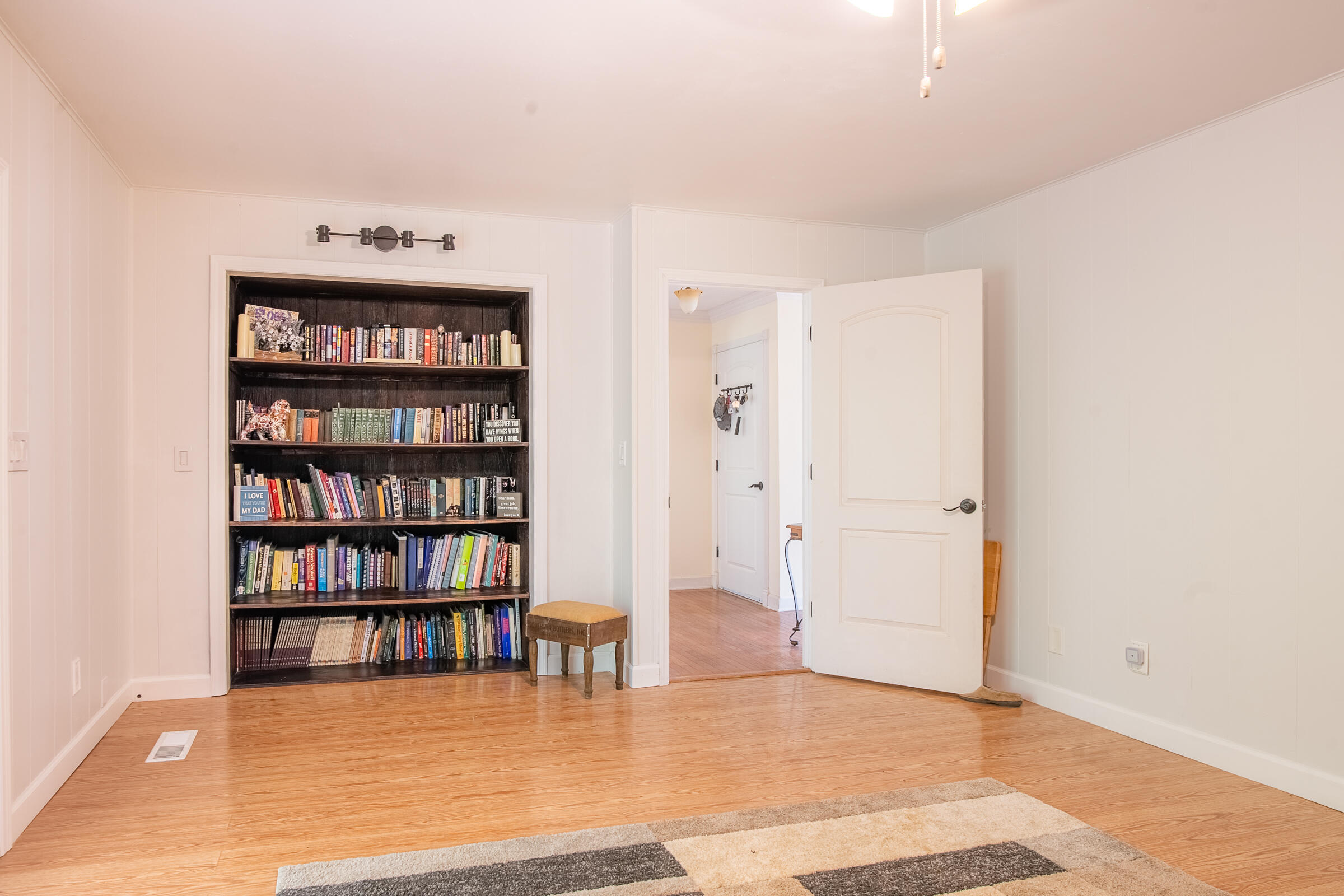 7708 Ridge Bay Drive