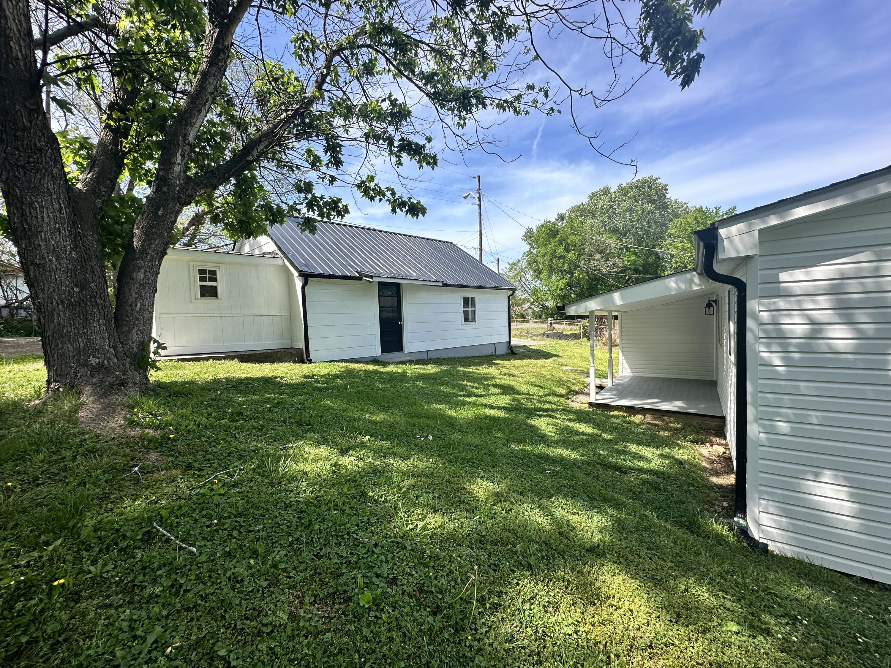 1530 Aurora Avenue SE