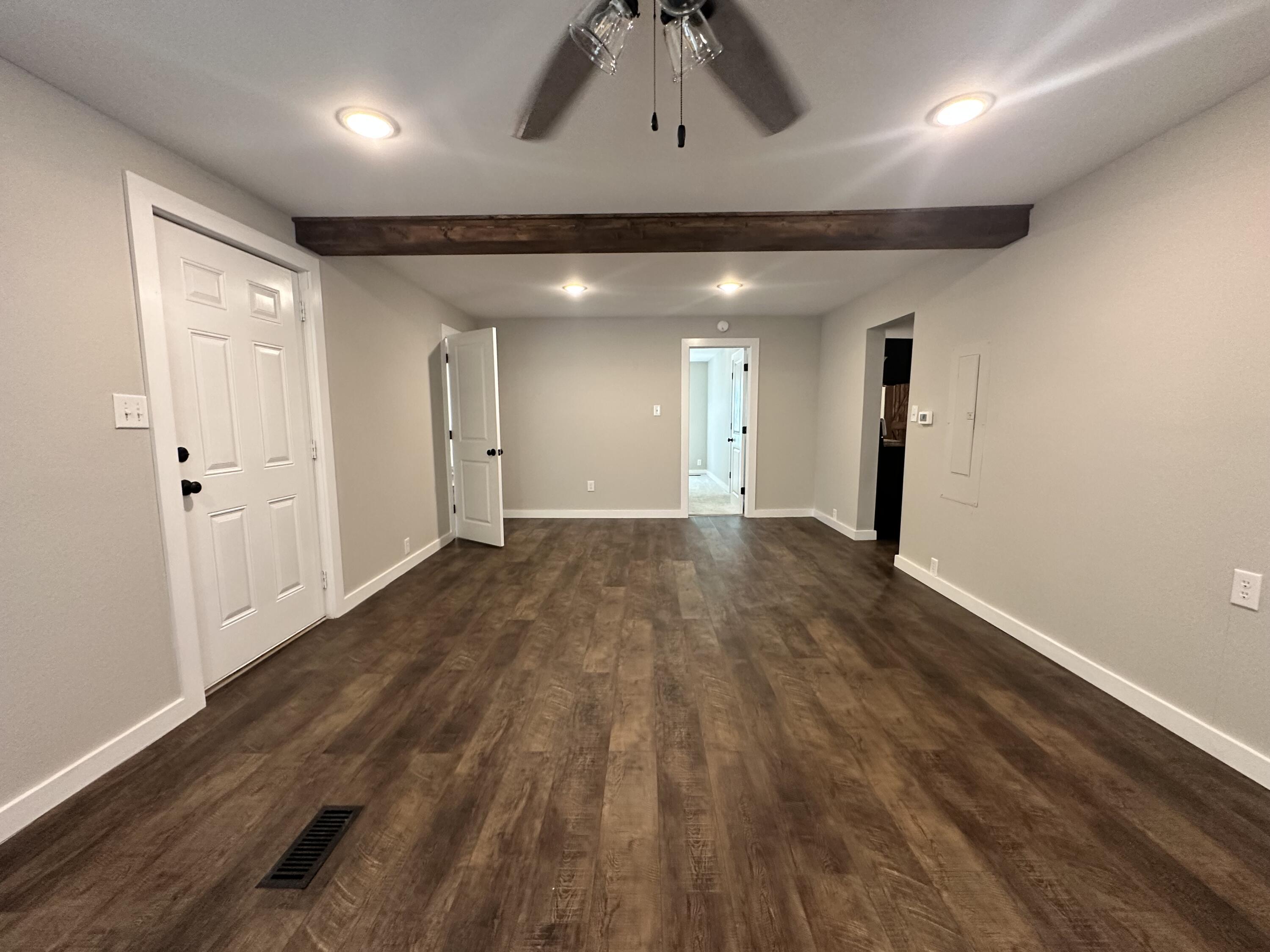 1530 Aurora Avenue SE