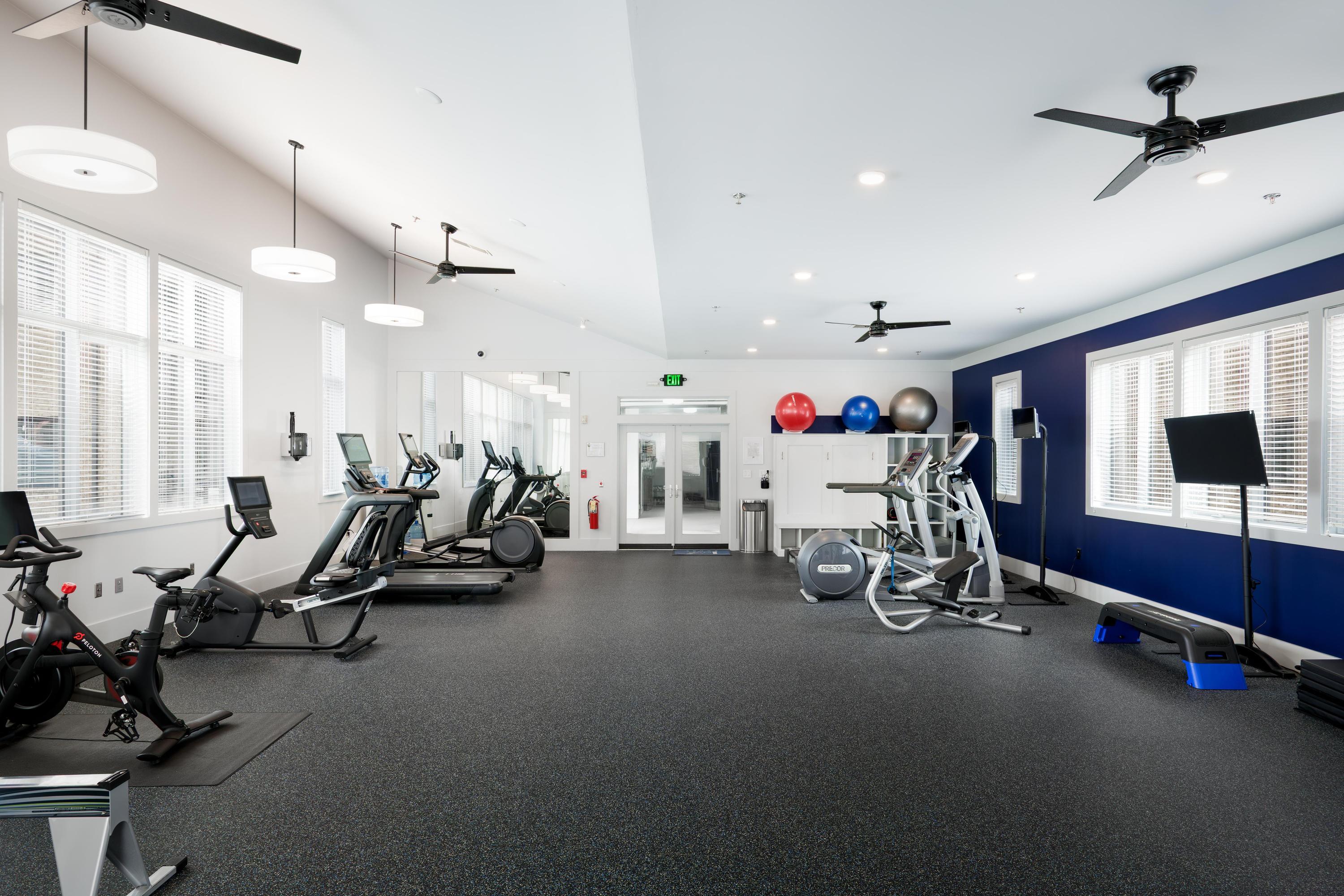 200 Manufacturers Road, Apt 440
