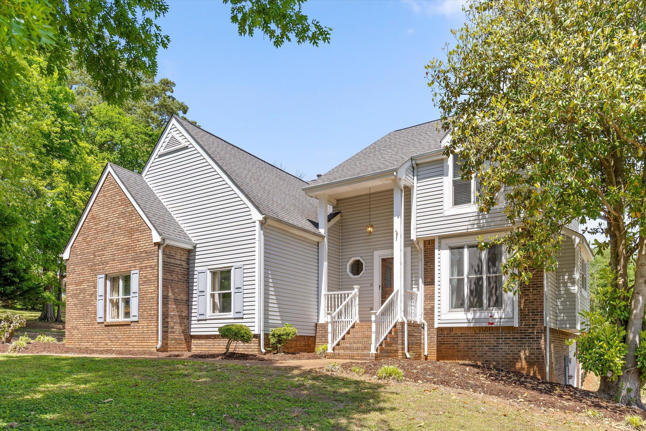 7709 Diamondhead Drive