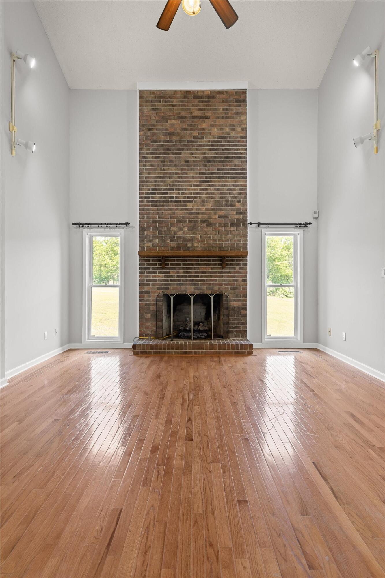 7709 Diamondhead Drive