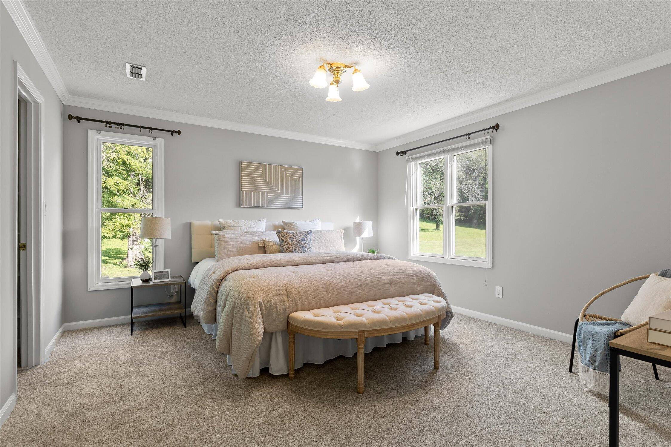 7709 Diamondhead Drive