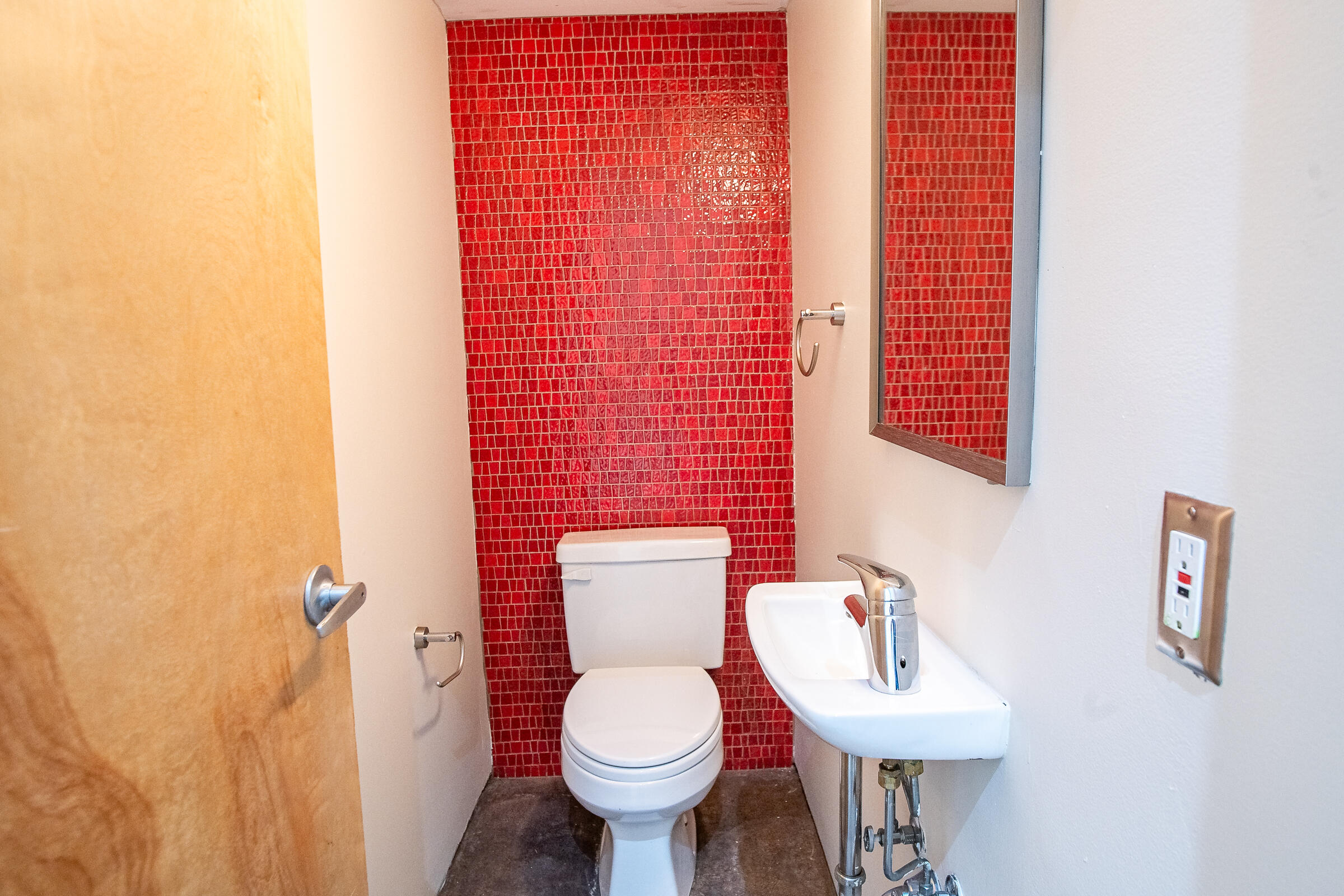 224 W 18th Street