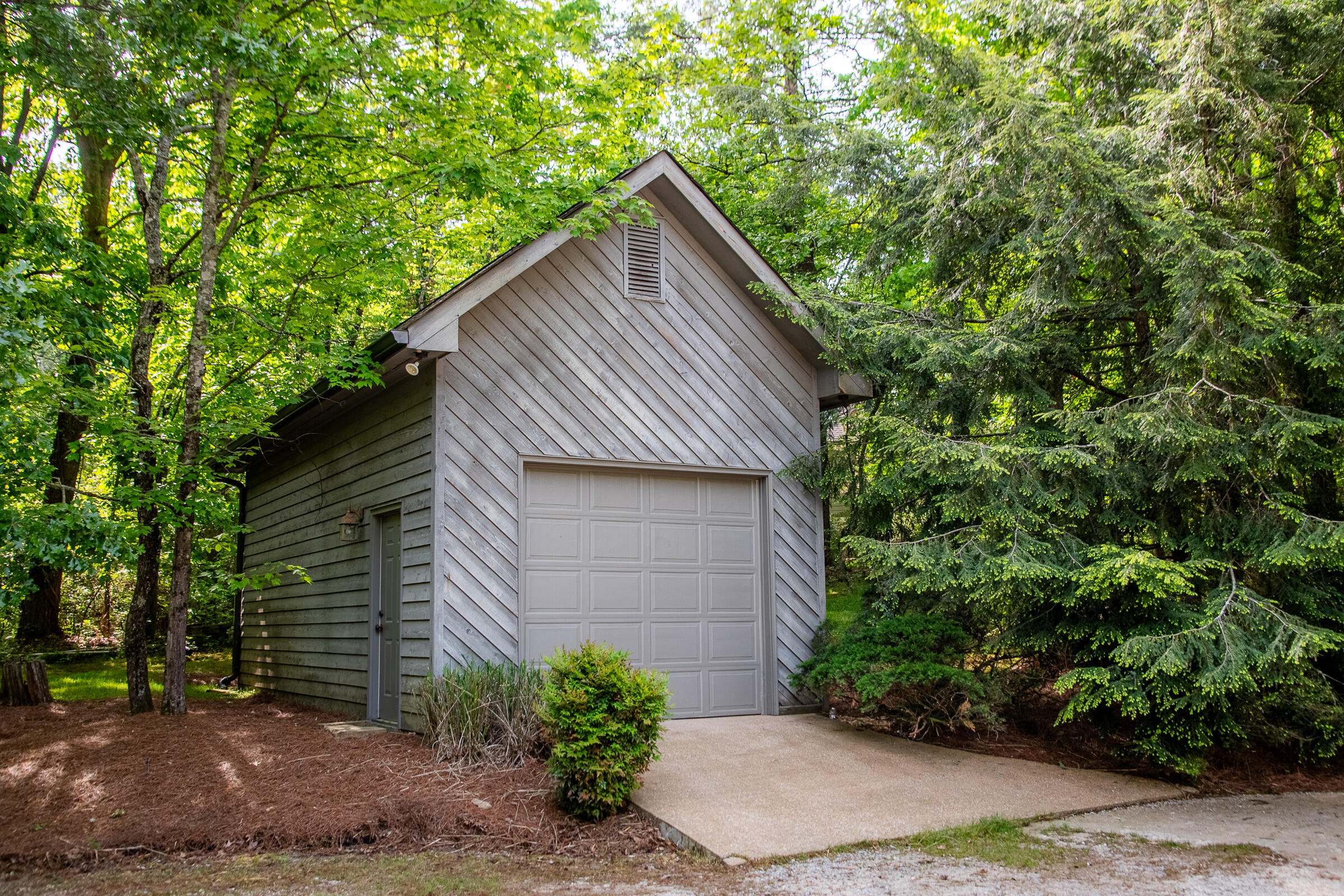 72 Cool Springs Road