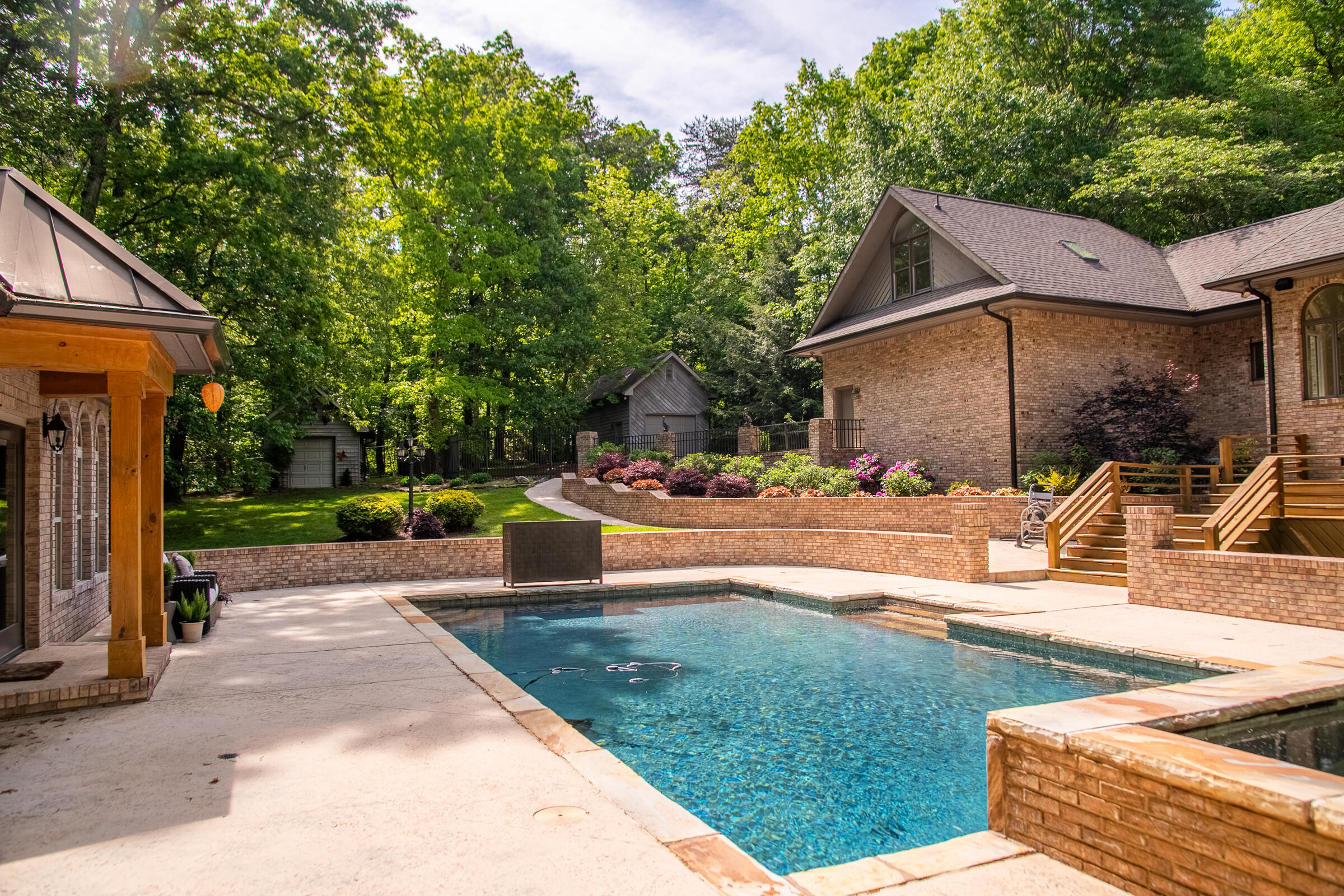 72 Cool Springs Road