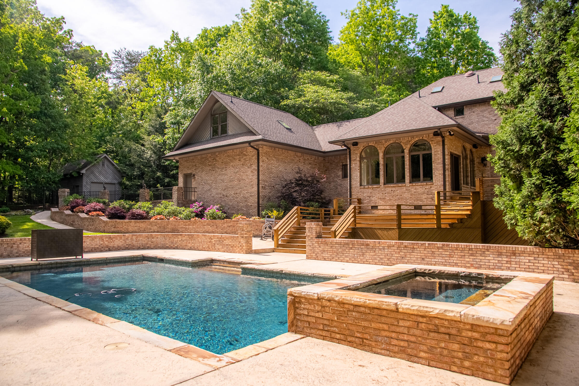 72 Cool Springs Road