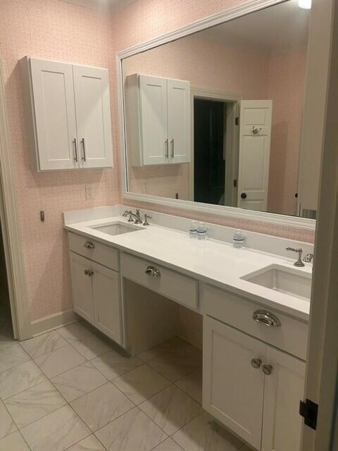 100 Scenic Highway, 44