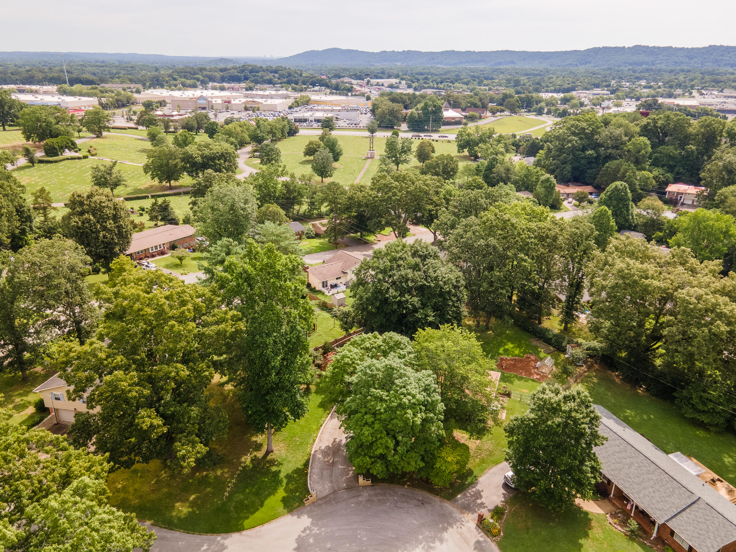 4633 Cloverdale Loop