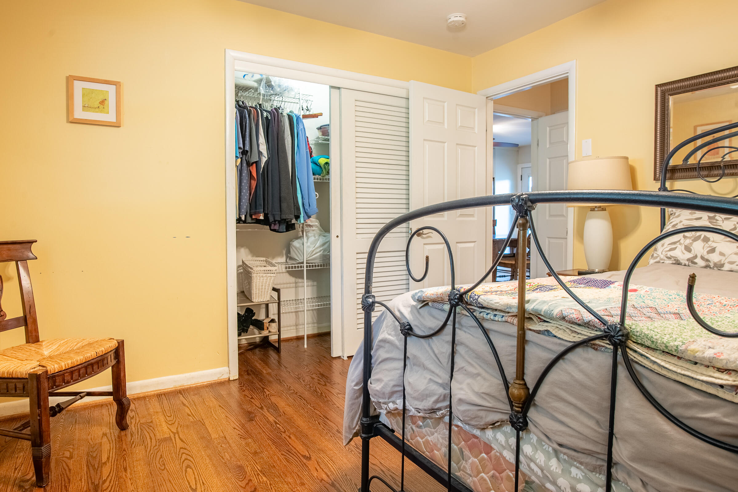 4633 Cloverdale Loop