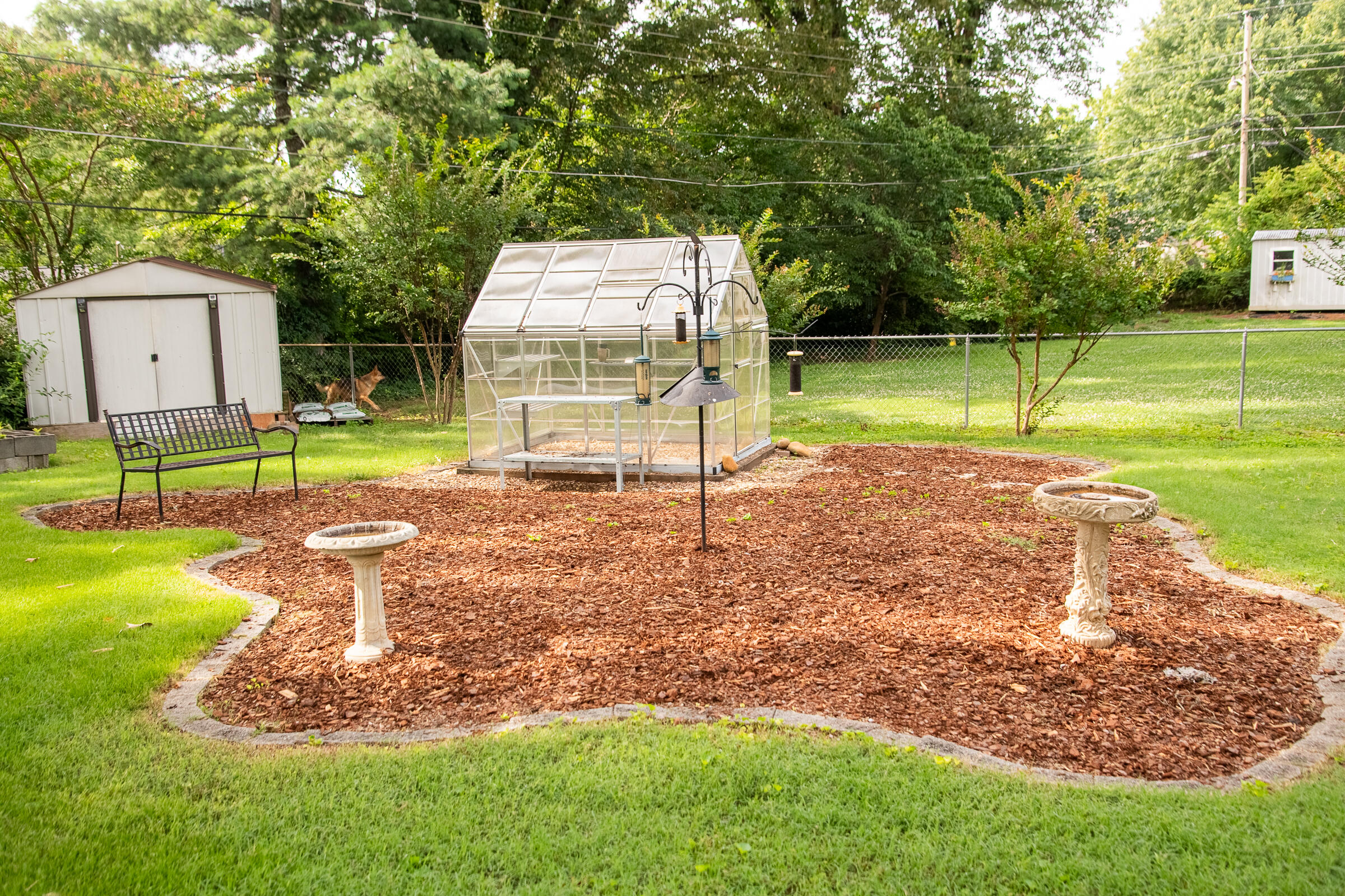 4633 Cloverdale Loop