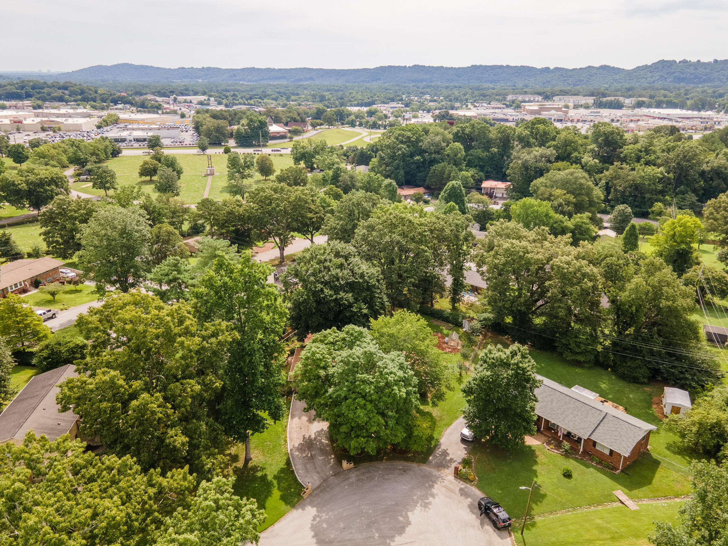 4633 Cloverdale Loop