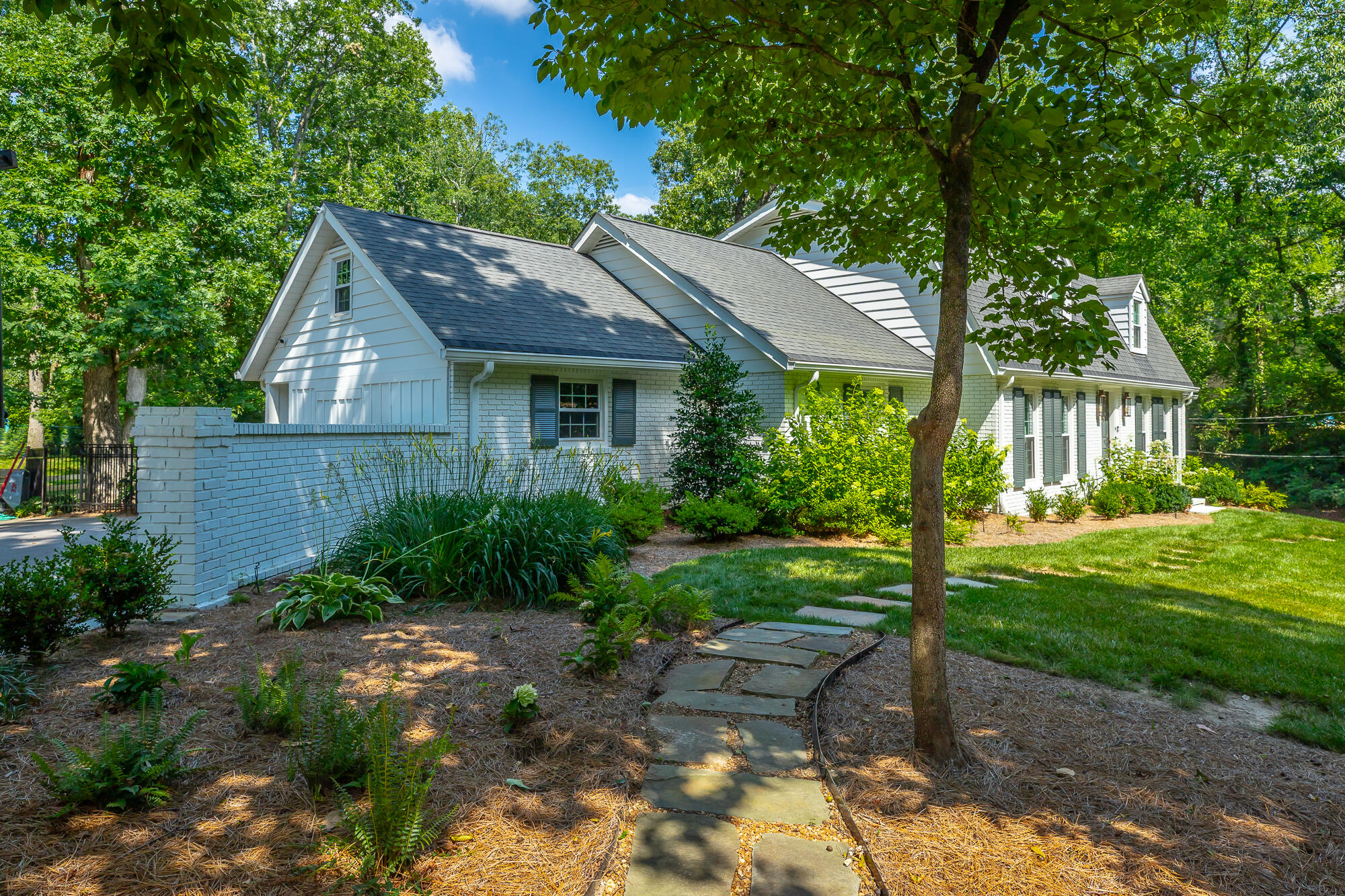 73 W Bartram Road