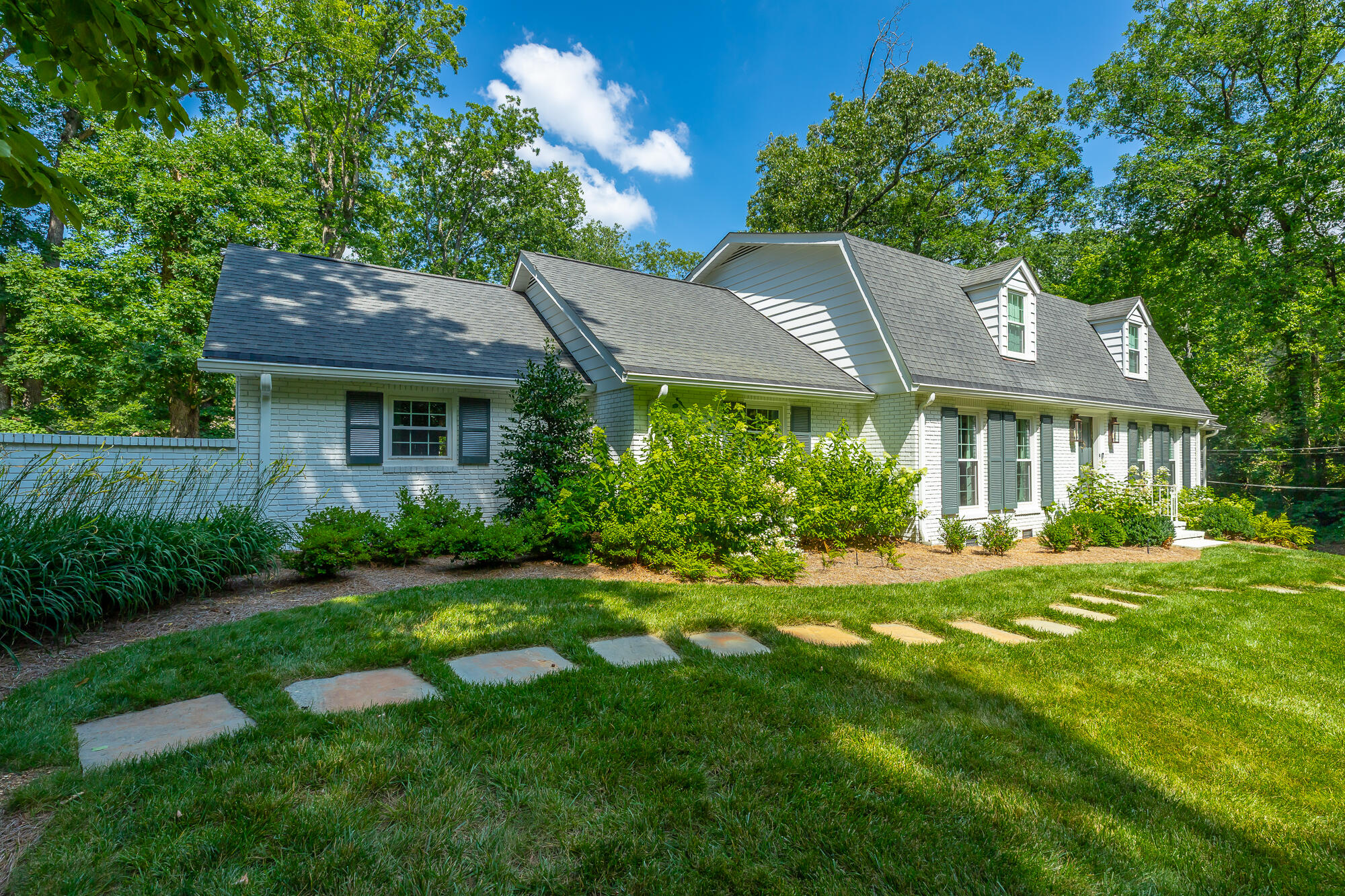 73 W Bartram Road