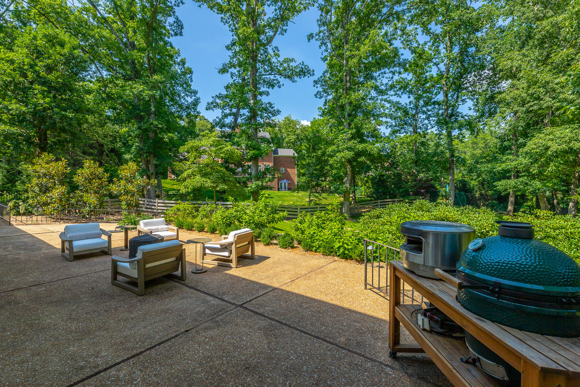 73 W Bartram Road