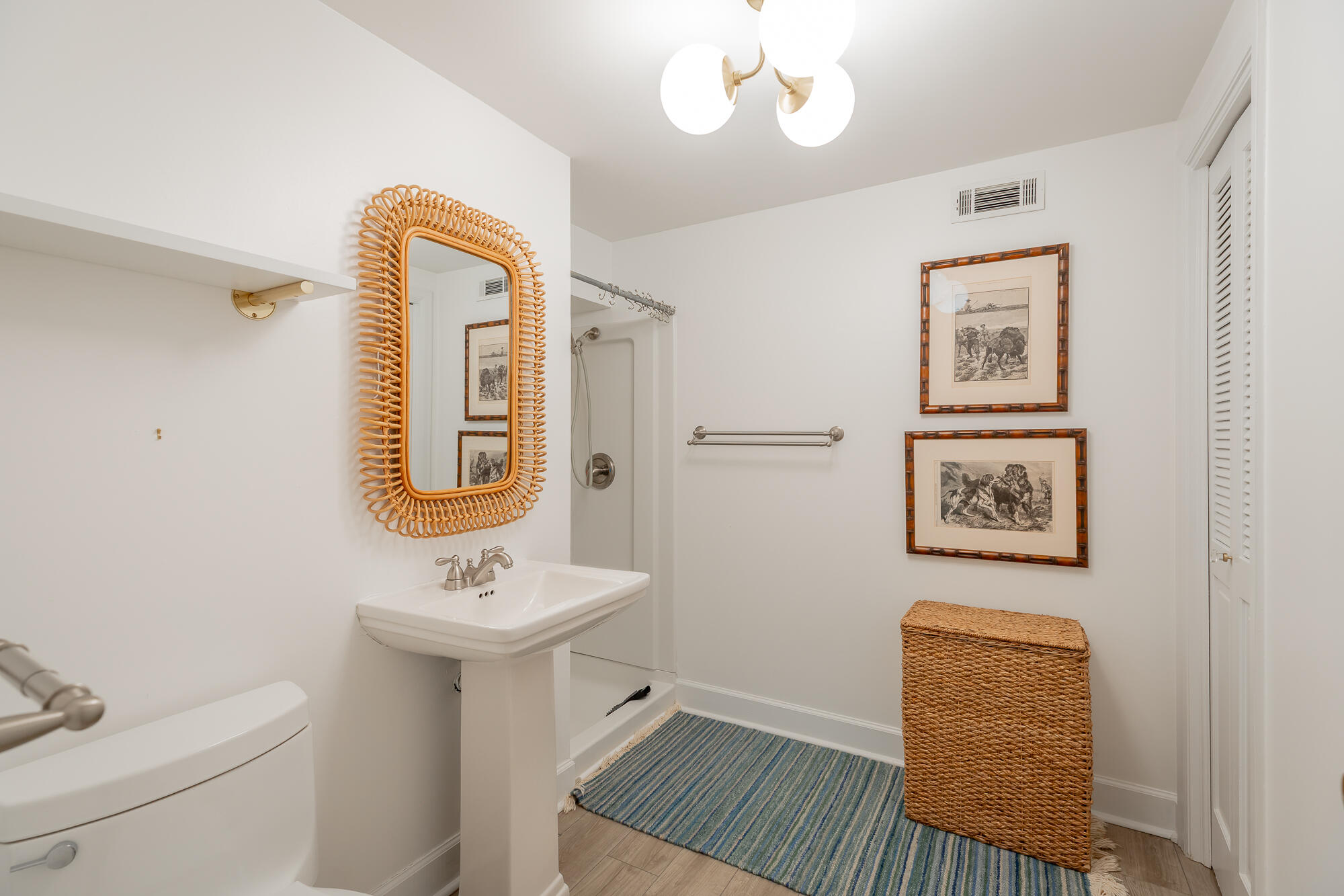 73 W Bartram Road