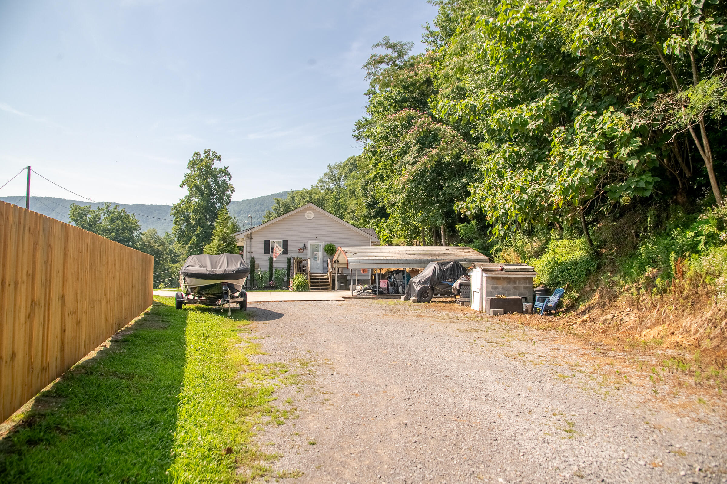 18710 Highway 41