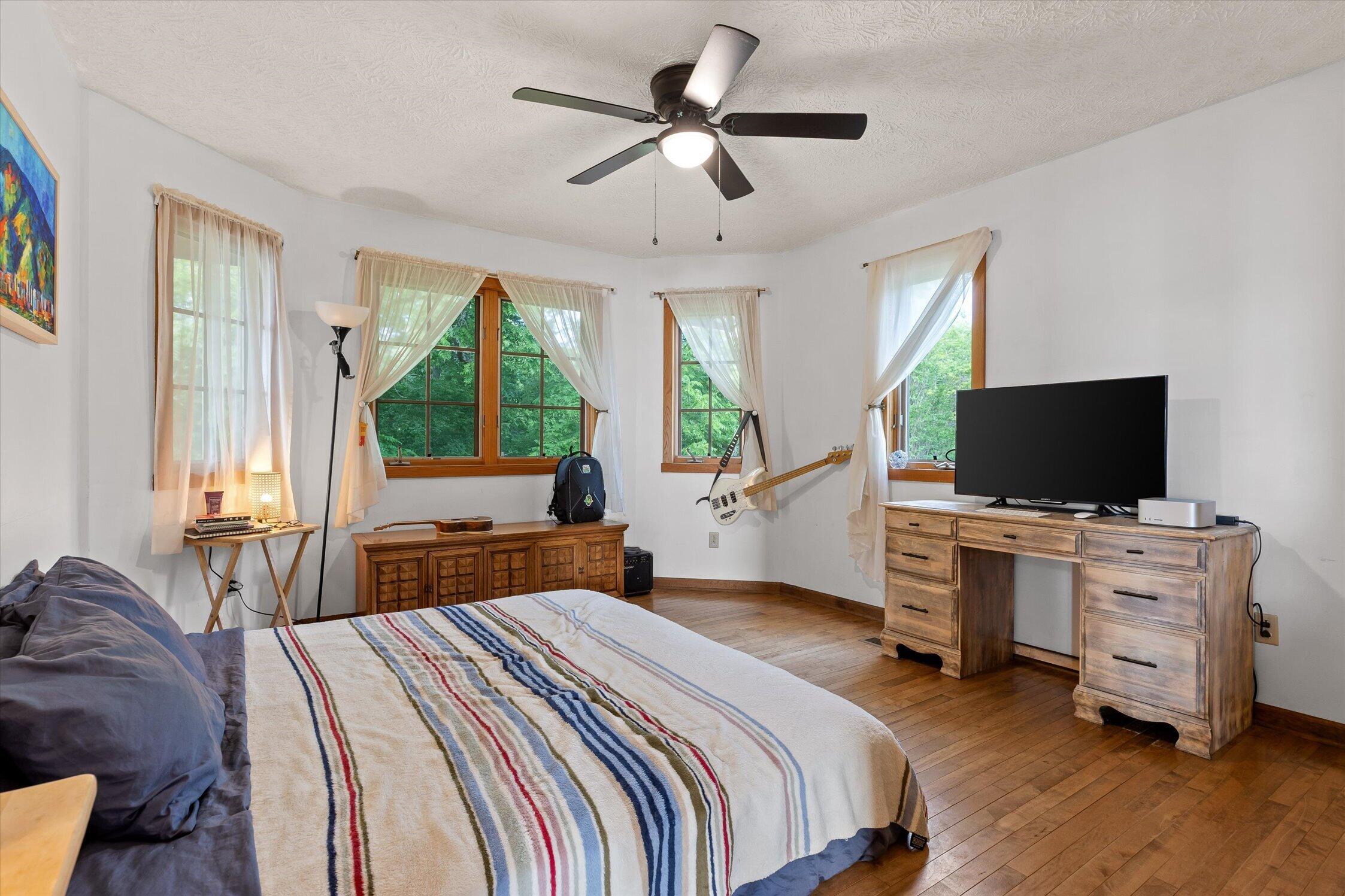 1434 Window Rock Road