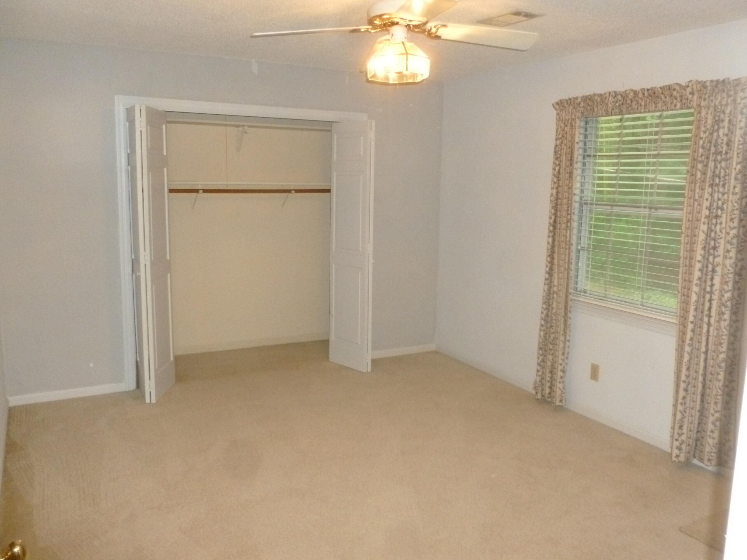 114 La Porte Drive