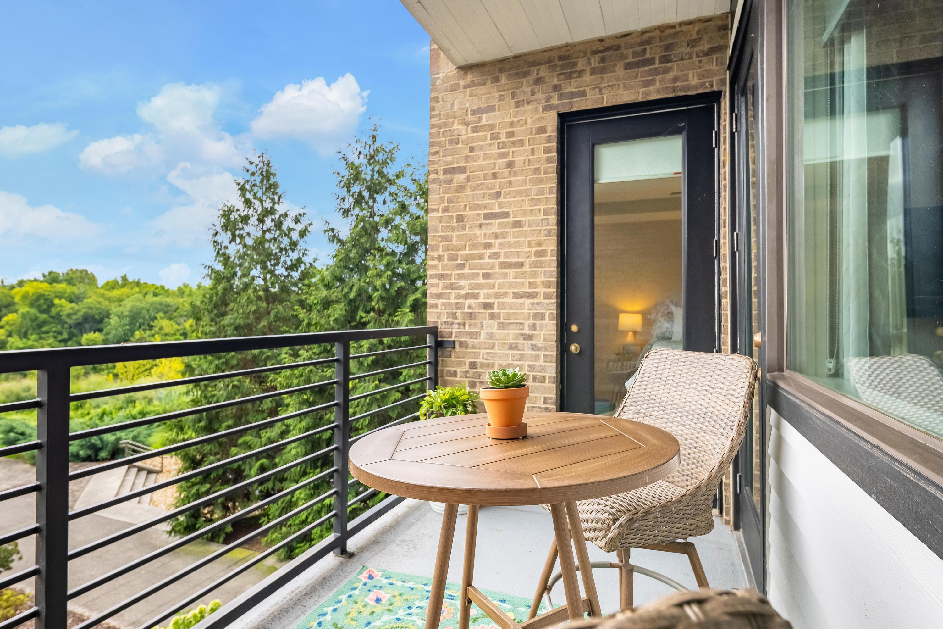 200 Manufacturers Road, Apt 205