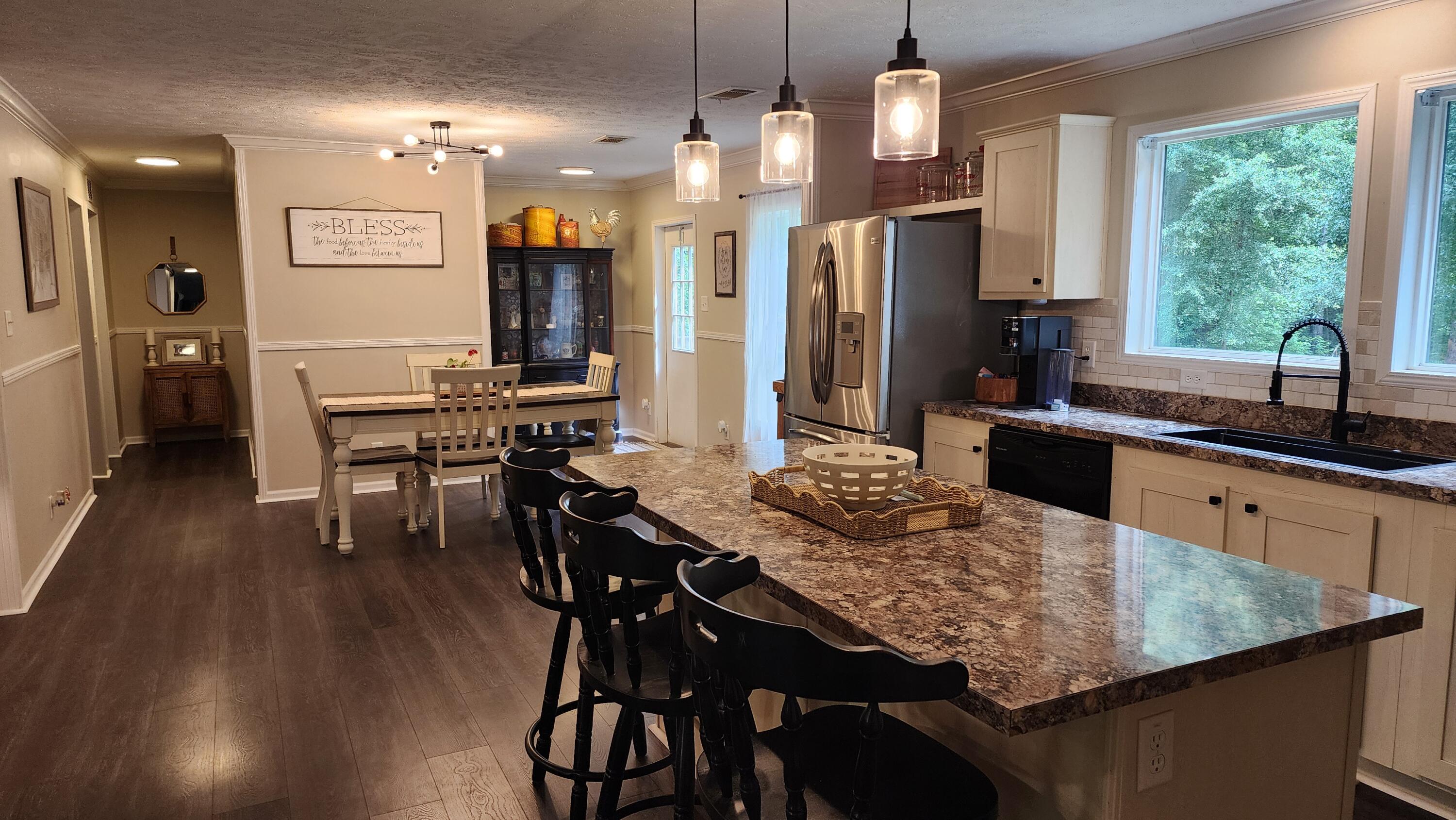 715 Oconee Forest Road