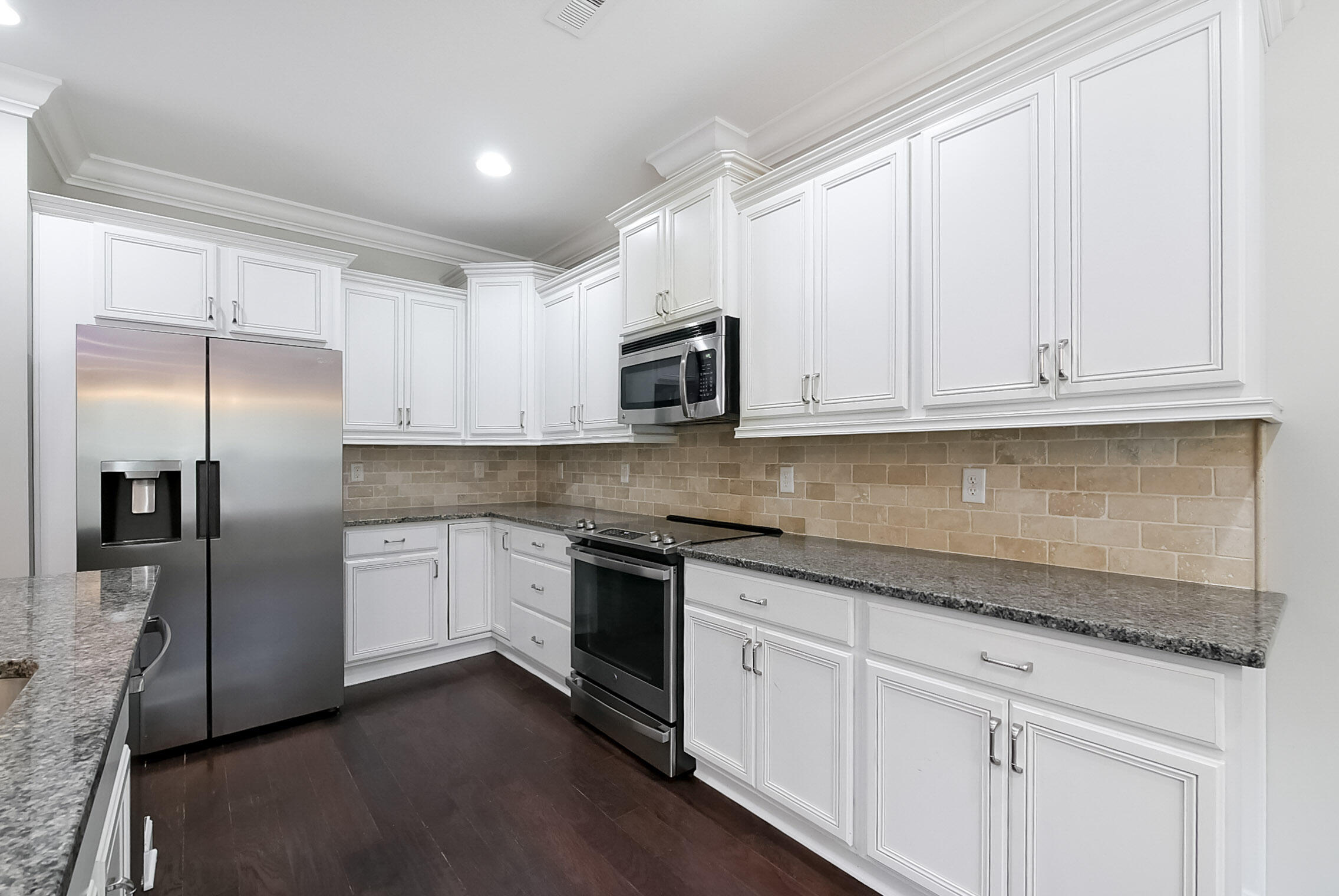 1276 Bridgeview Drive