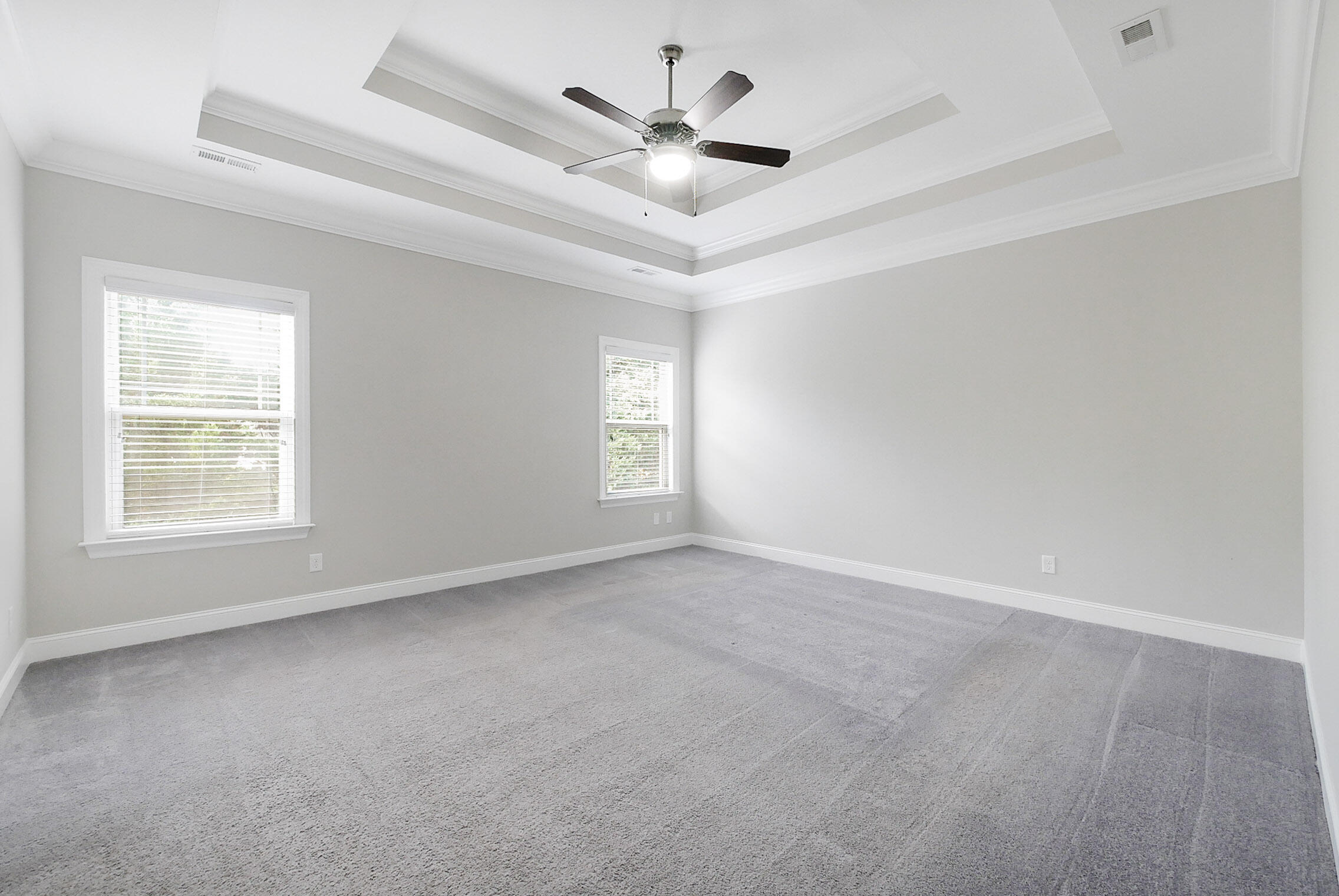 1276 Bridgeview Drive