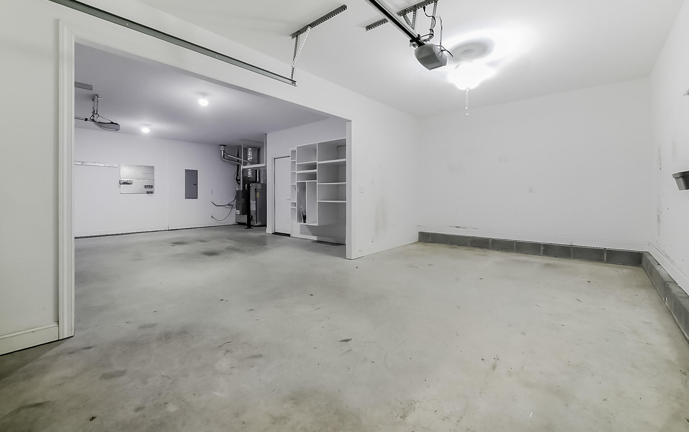 1276 Bridgeview Drive