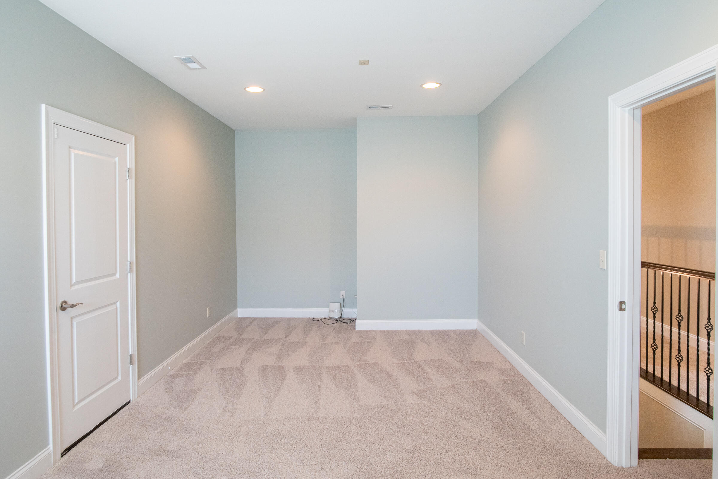 5644 Bungalow Circle