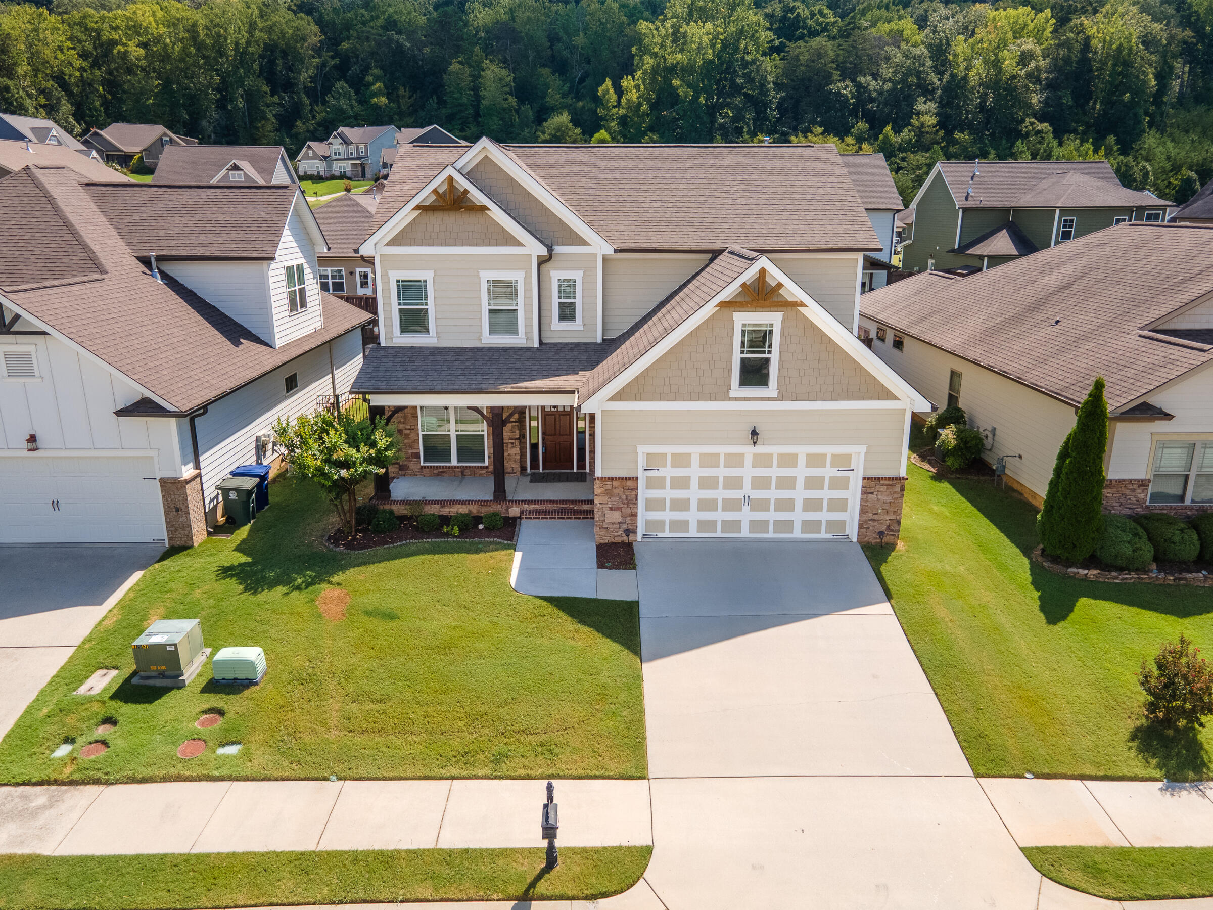 5644 Bungalow Circle