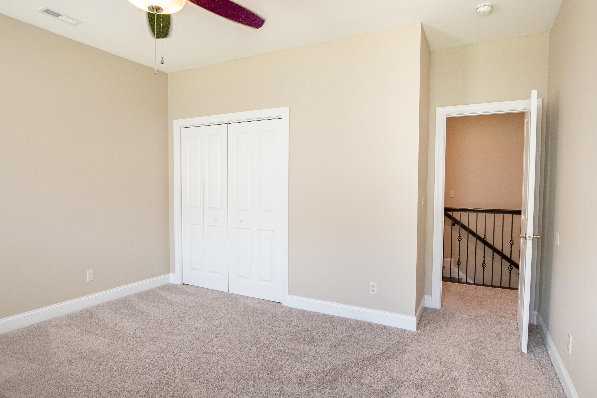 5644 Bungalow Circle