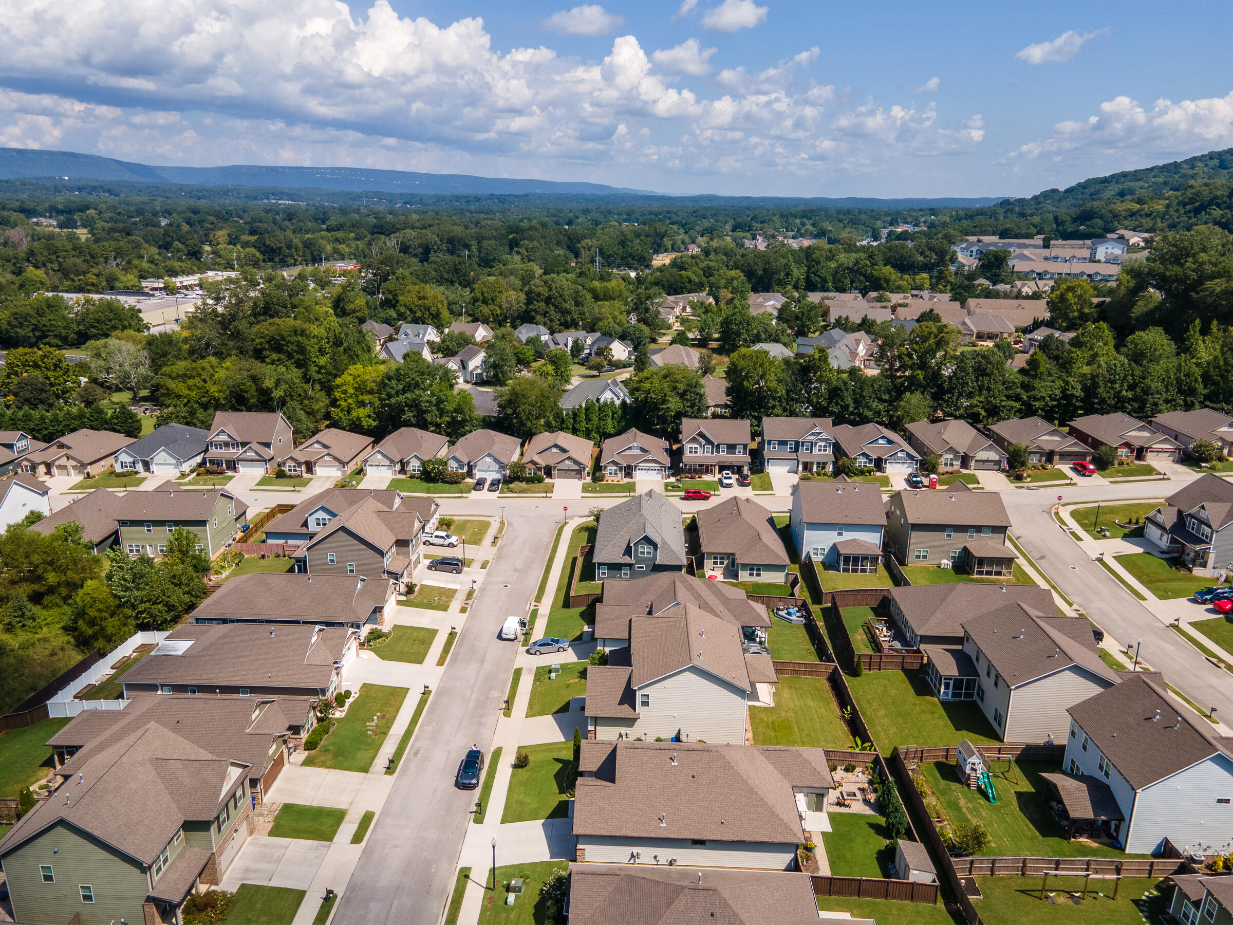 5644 Bungalow Circle