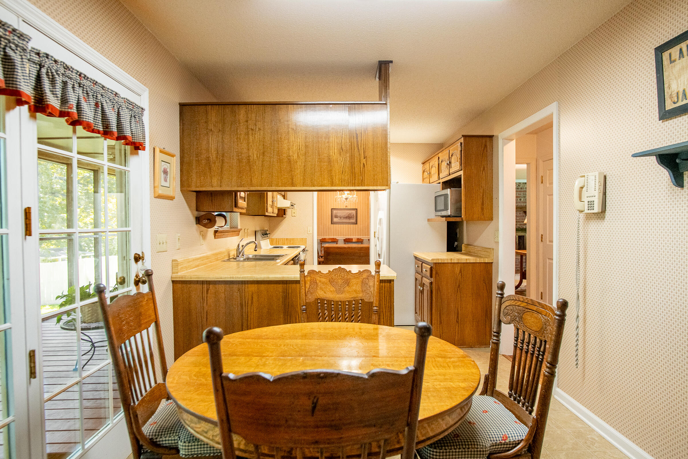 5703 River Glade Drive