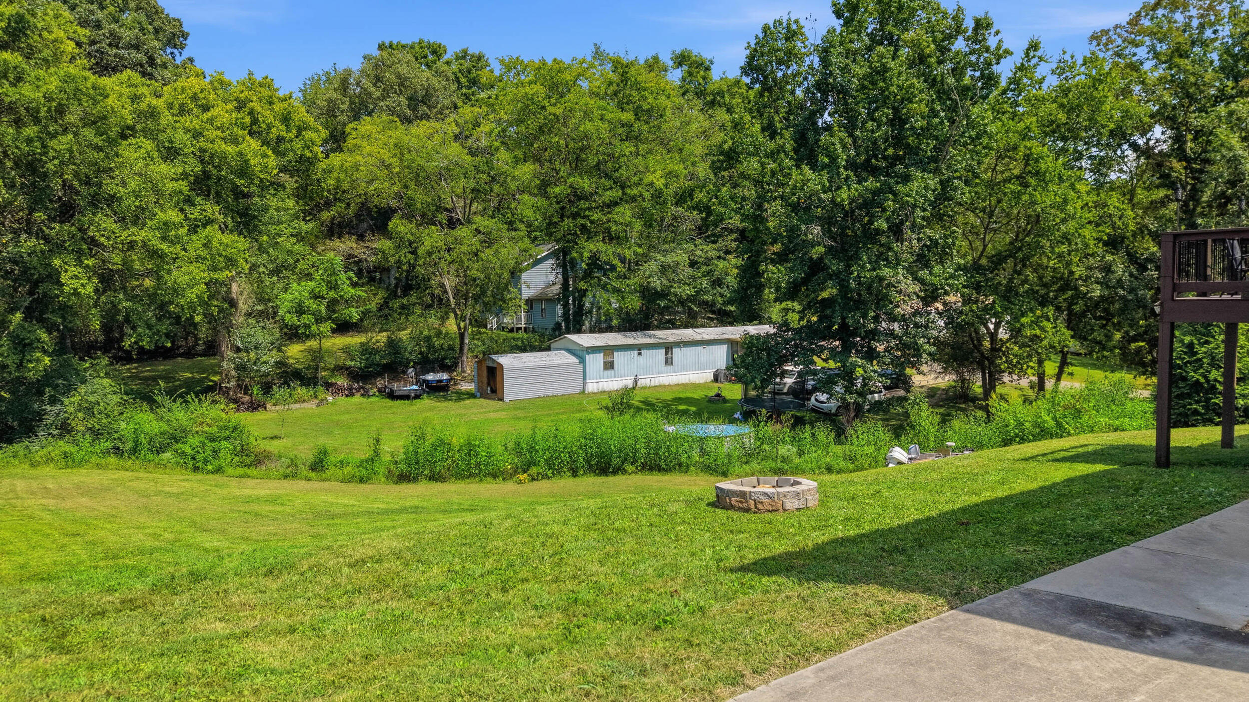1547 Dallas Lake Road