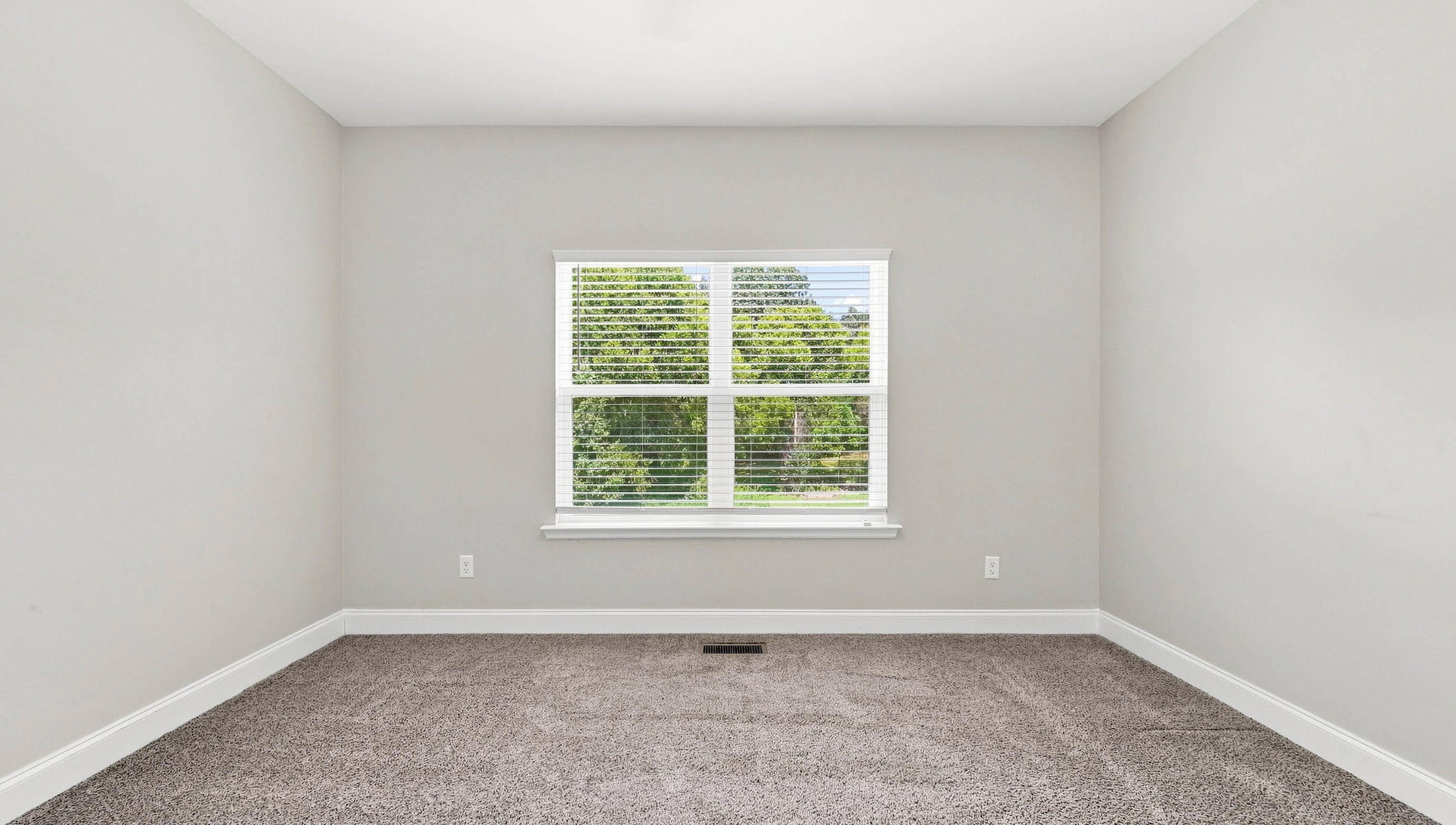 1547 Dallas Lake Road