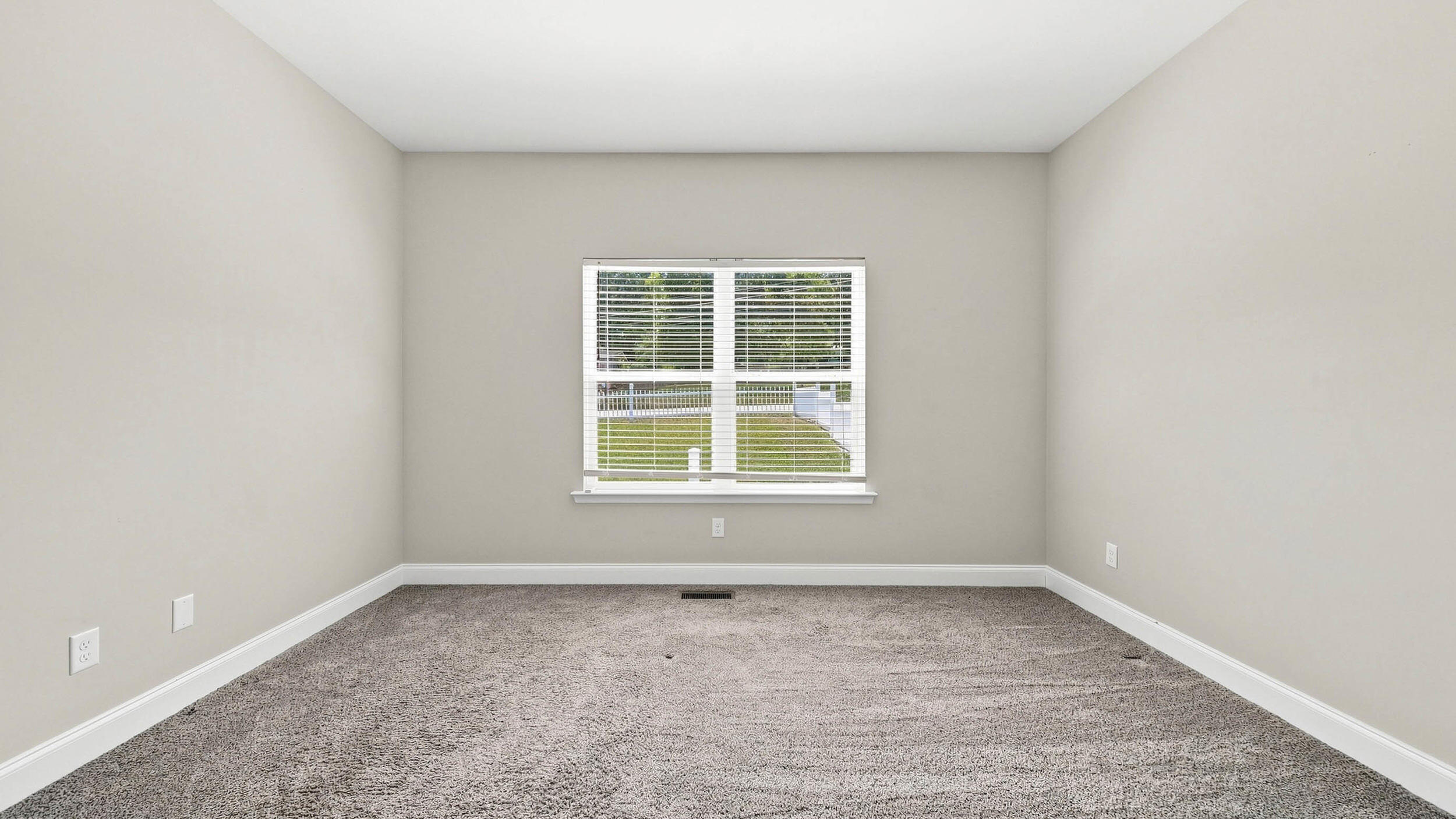 1547 Dallas Lake Road