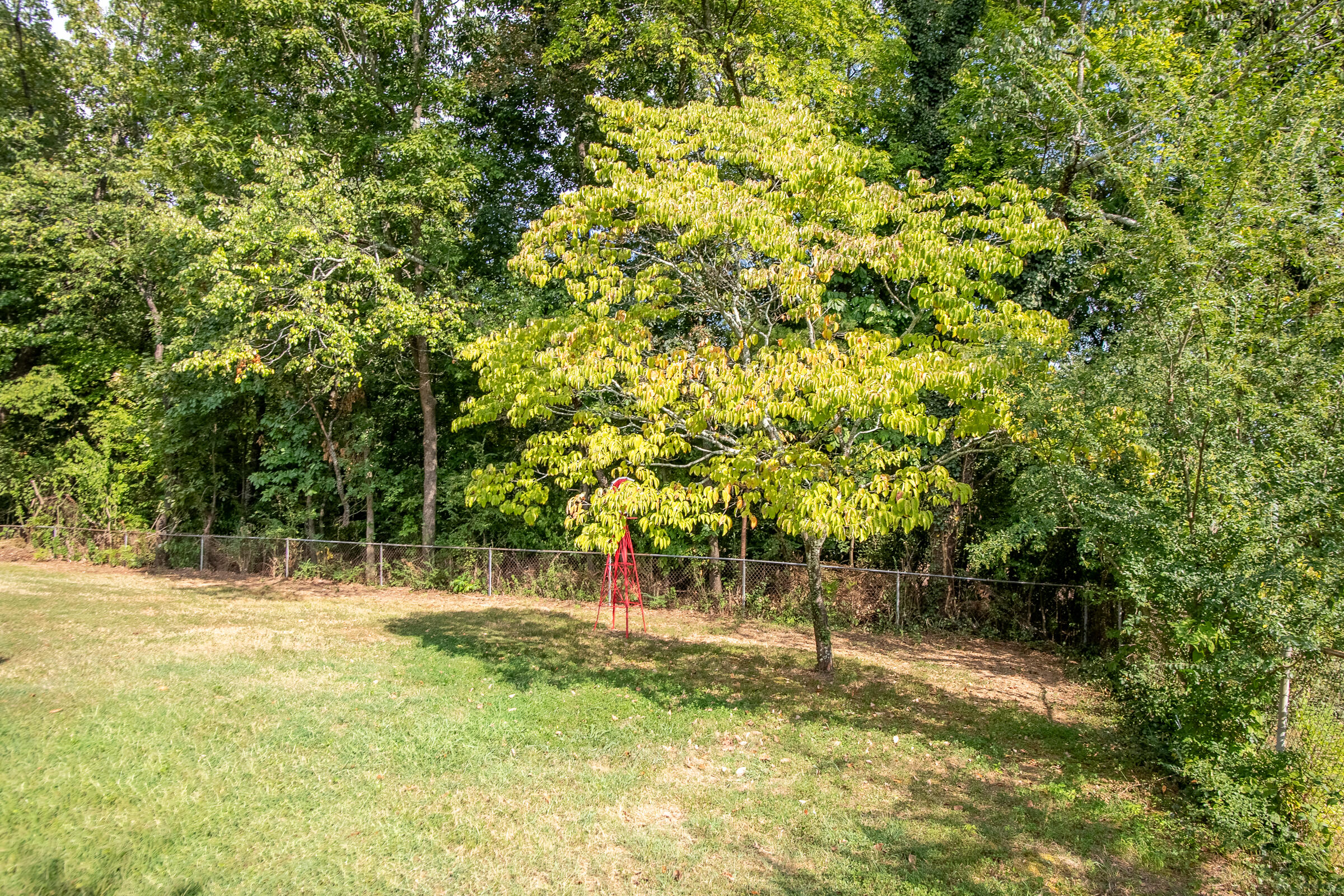 5846 Crestview Drive